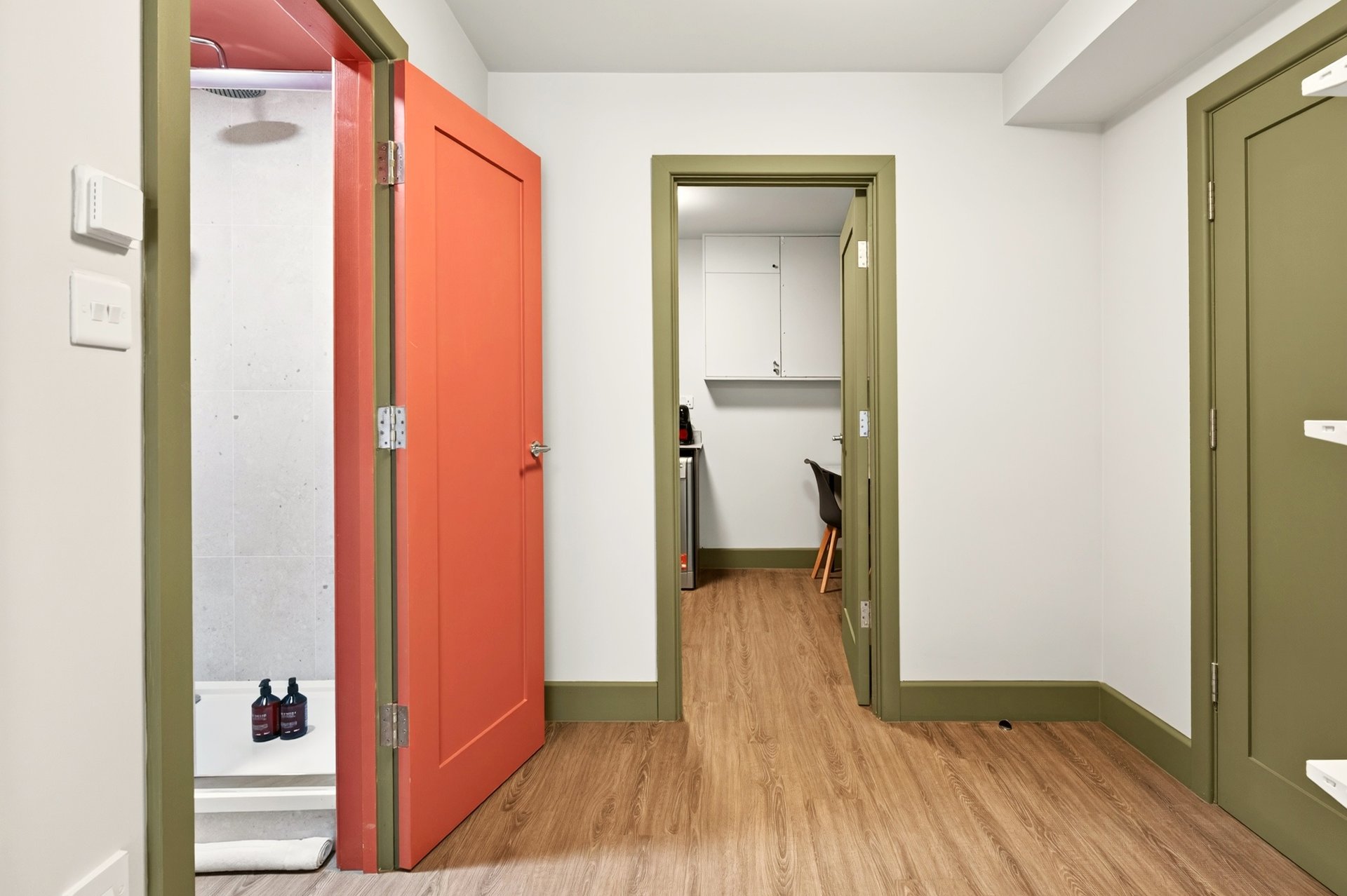GuestReady - Stylish 1bed w Full Kitchen in Harrow in 10a Masons Avenue, Harrow HA3 5AP, UK HA3 5AP - Property image 10 - VivreStays