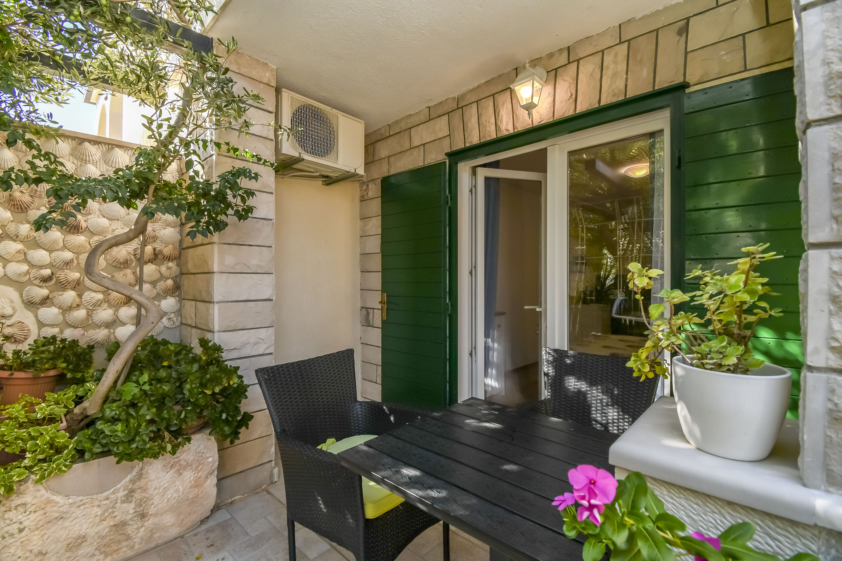 Ferienhaus in Bol - island Brac (Kroatien) und 2 Hunde erlaubt
