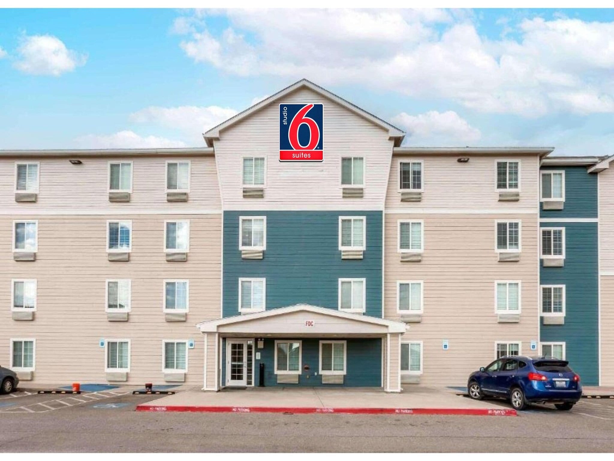 2 Queen Beds |Non-smoking, Kitchen - El Paso, TX