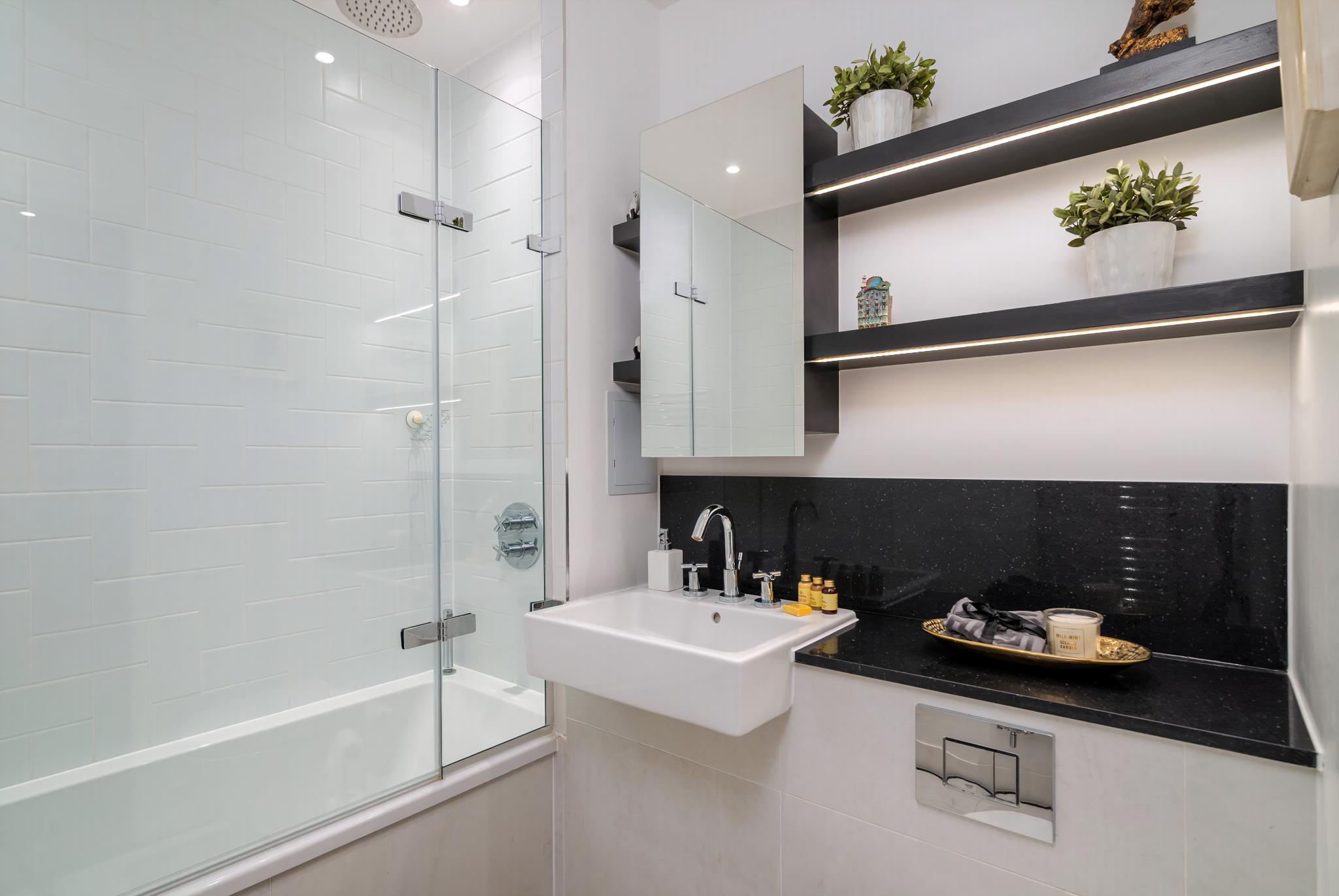 GuestReady - Beautiful Home minutes to City Center in Acton Town Hall Apartments, High Street, London W3 8UH, UK W3 8UH - Property image 31 - VivreStays