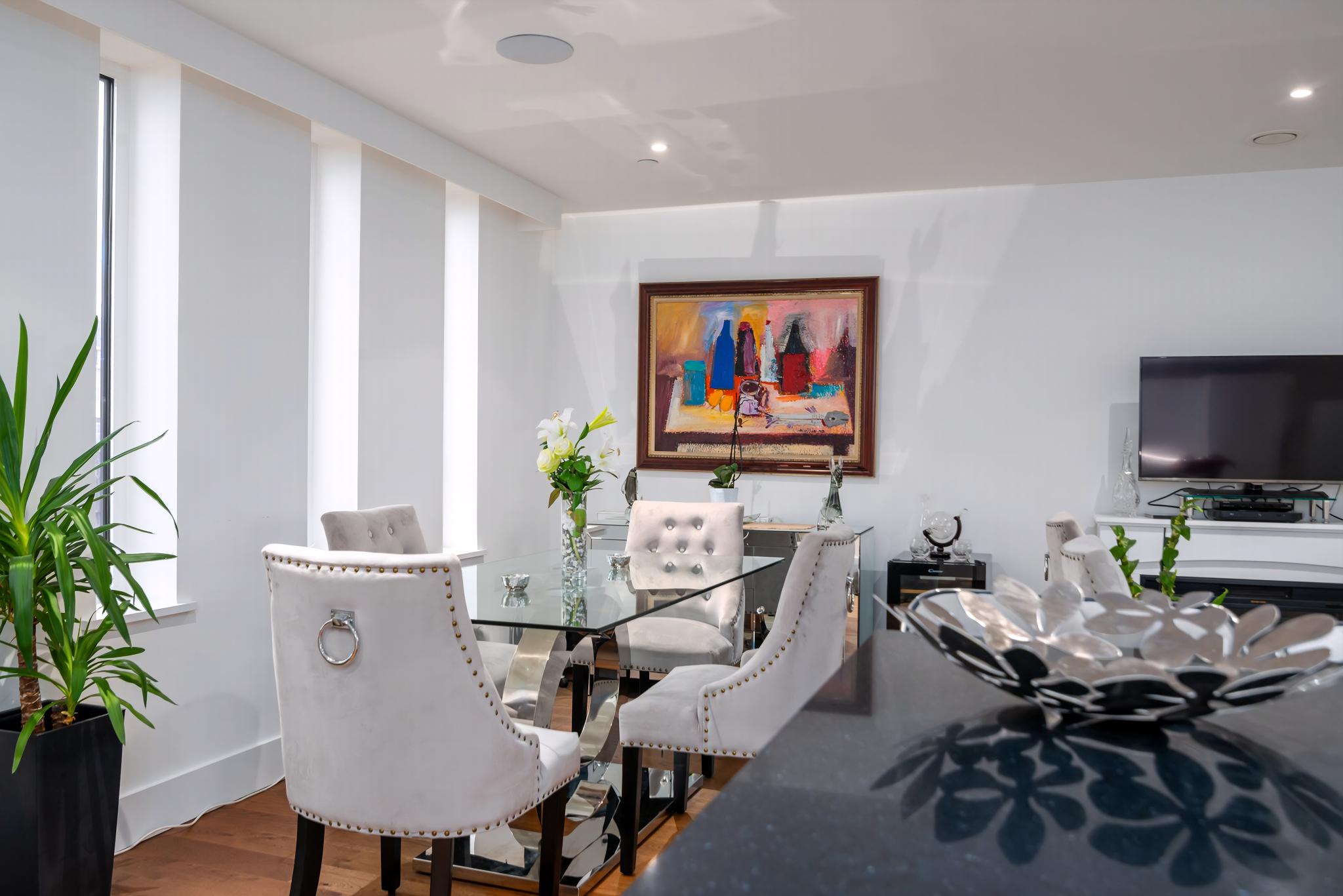 GuestReady - Beautiful Home minutes to City Center in Acton Town Hall Apartments, High Street, London W3 8UH, UK W3 8UH - Property image 9 - VivreStays