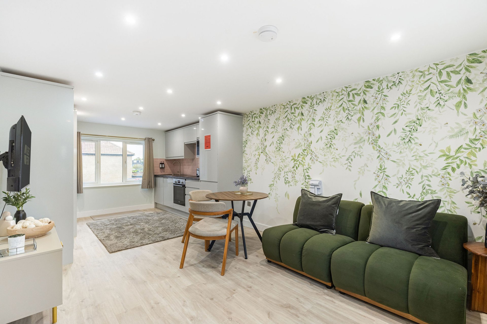 GuestReady - Stylish 1bed near Wembley Stadium in 8 Perimeade Road, Perivale, Greenford UB6 7AR, UK UB6 7AR - Property image 16 - VivreStays