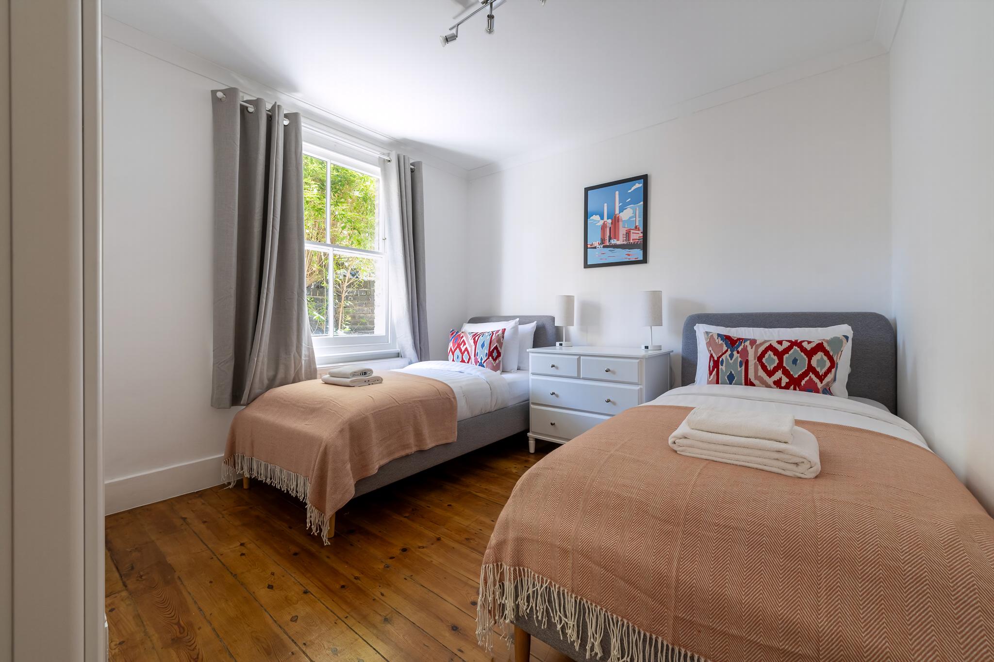 GuestReady - 2bed Battersea flat with Patio in 59 Broughton Street, London SW8 3QX, UK, London, United Kingdom - Property image 10 - VivreStays