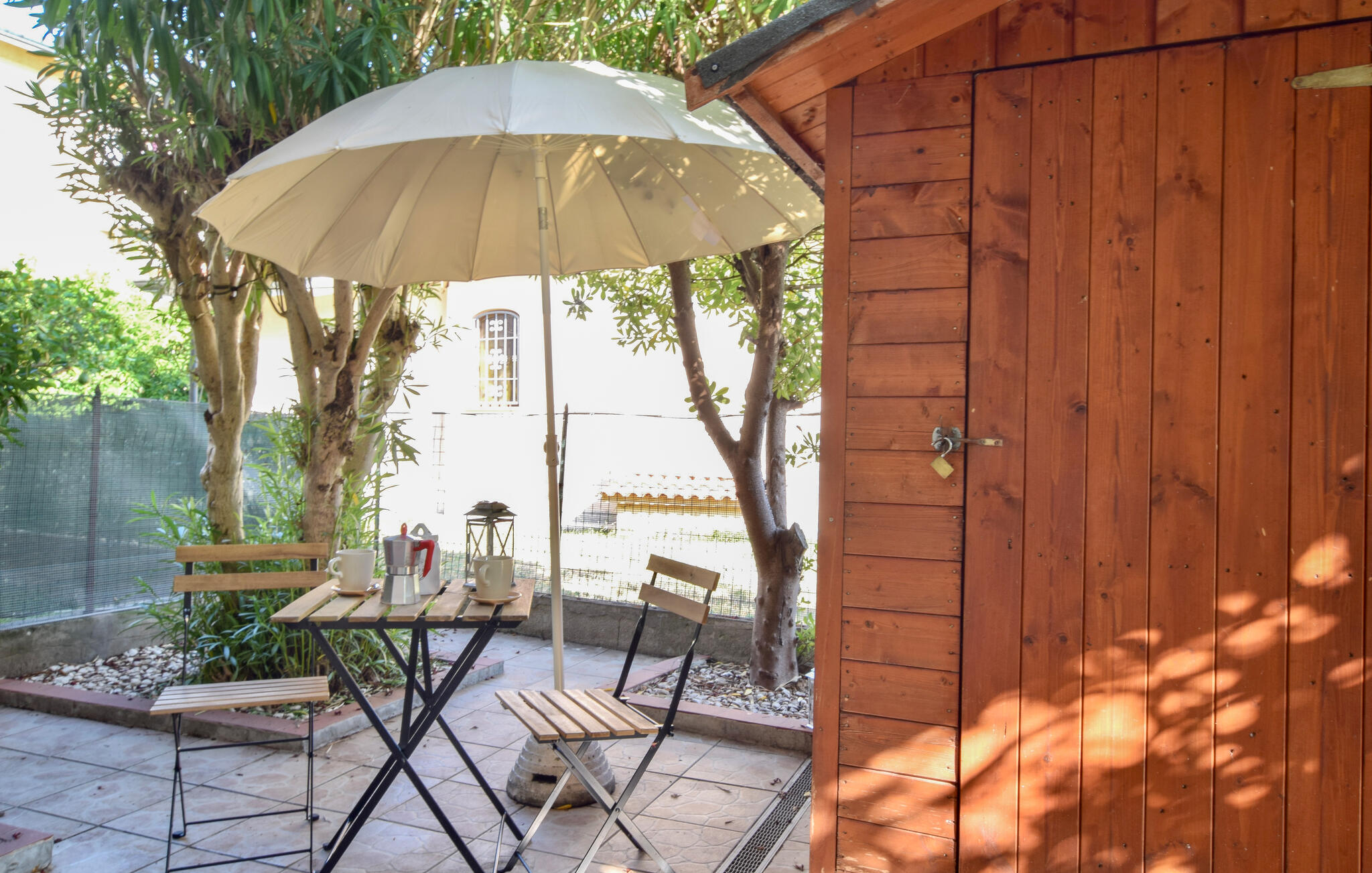 Appartamento 1 camera, con giardino