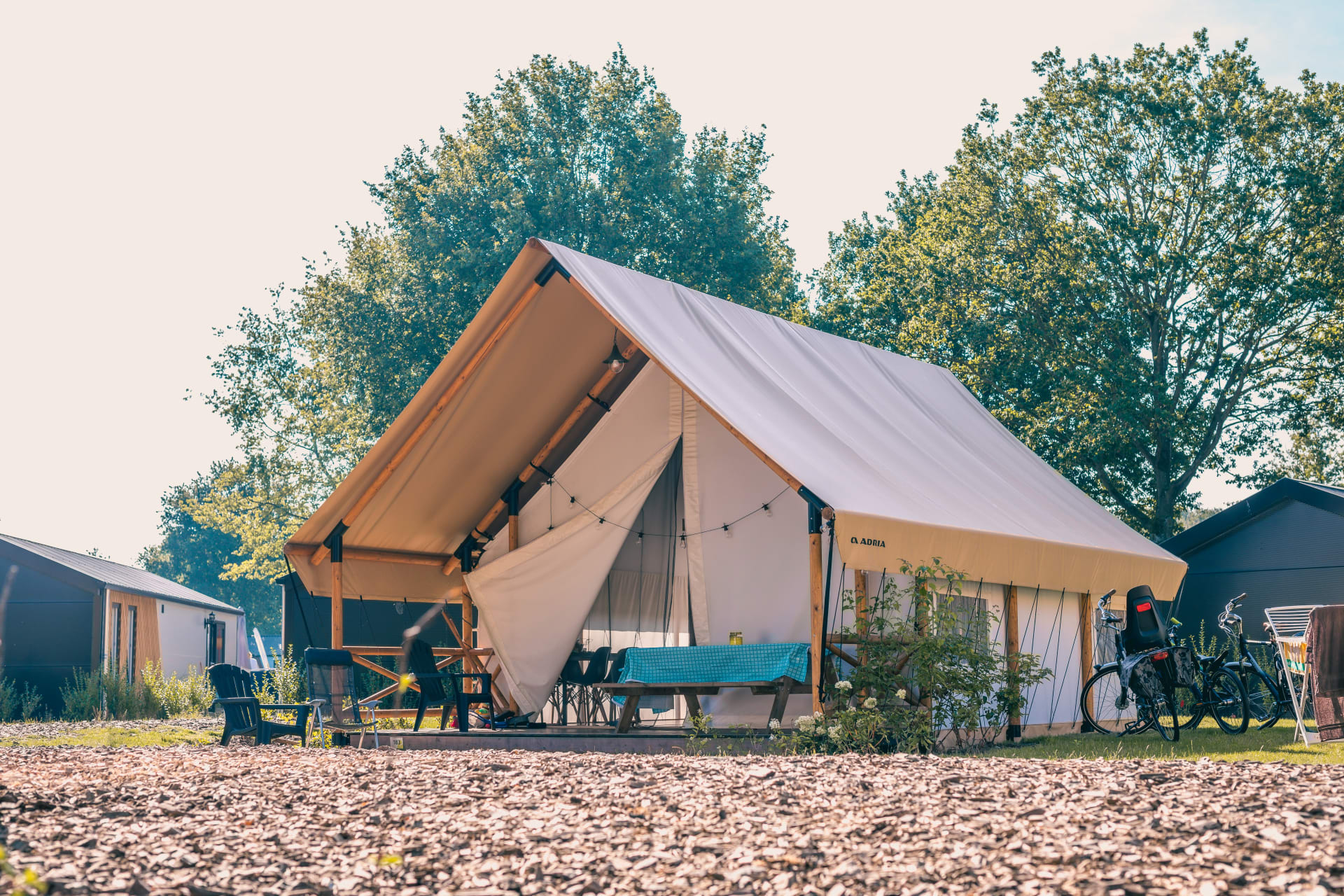 4 persons glamping tent Hütte in den Niederlande