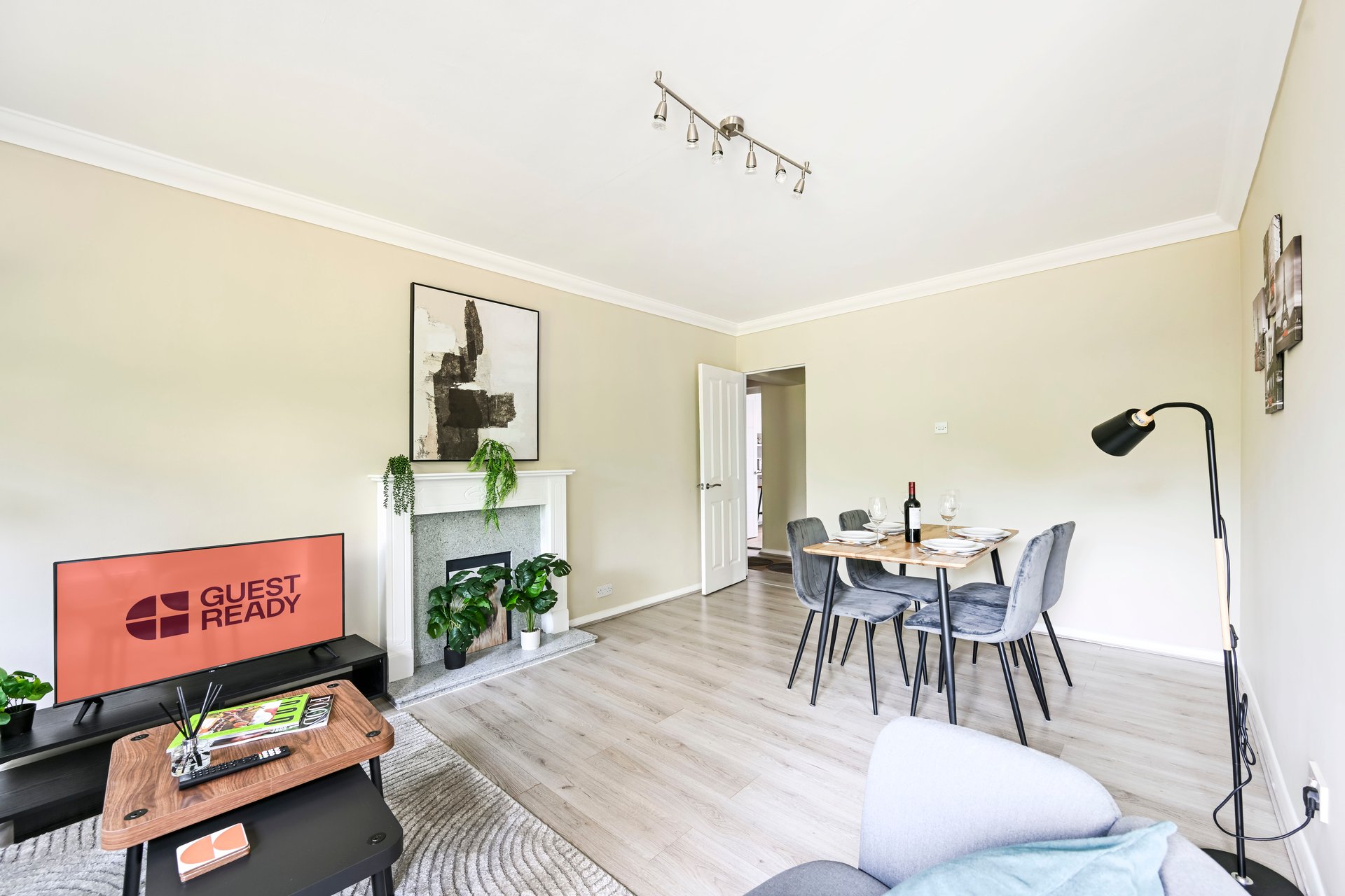 GuestReady - Modern 2bed in Richmond in 25 Mathias Court, 119 Church Road, Richmond TW10 6LL, UK, London, United Kingdom - Property image 14 - VivreStays
