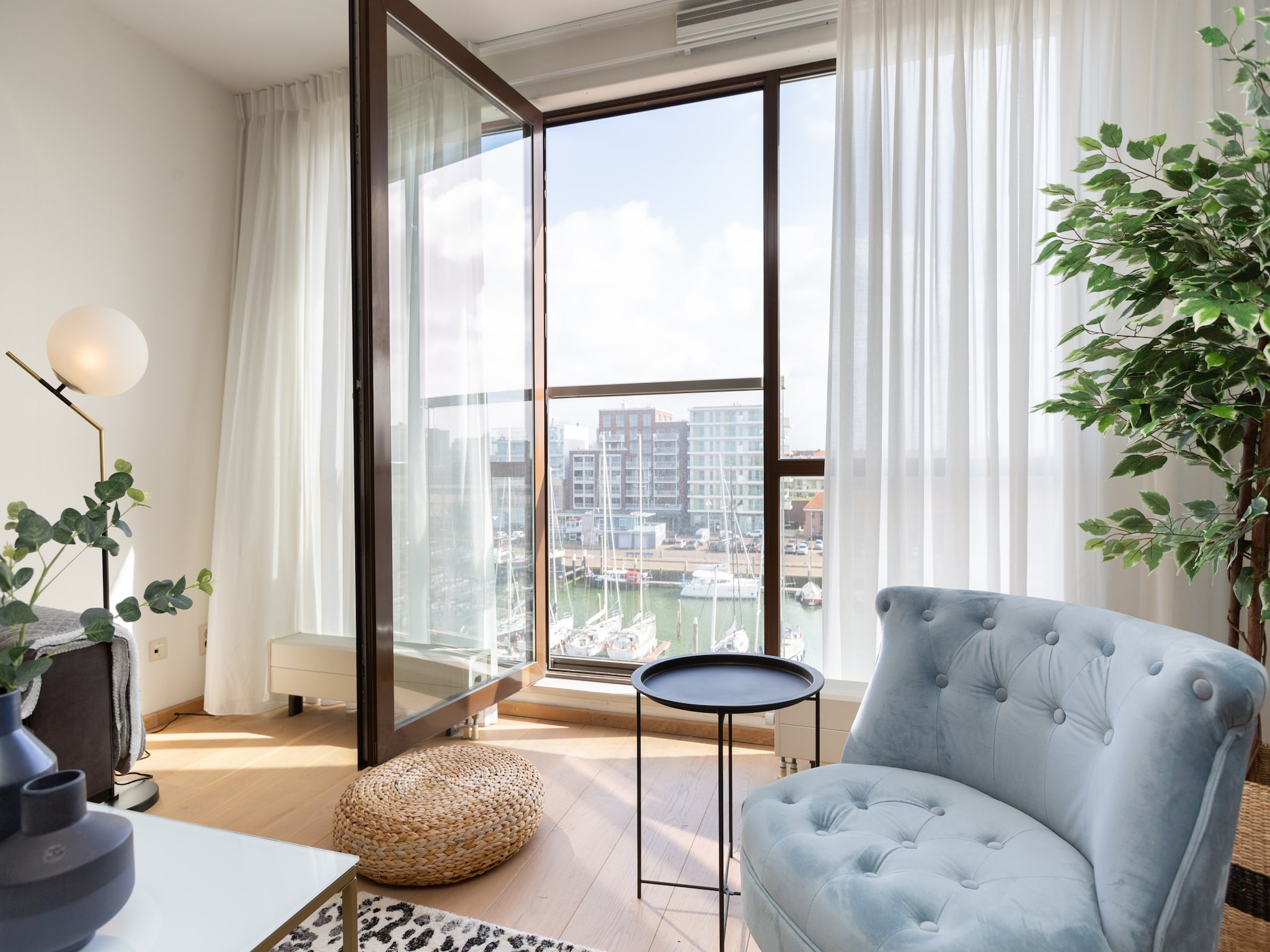 Restyled Apartment With Great View - ハーグ