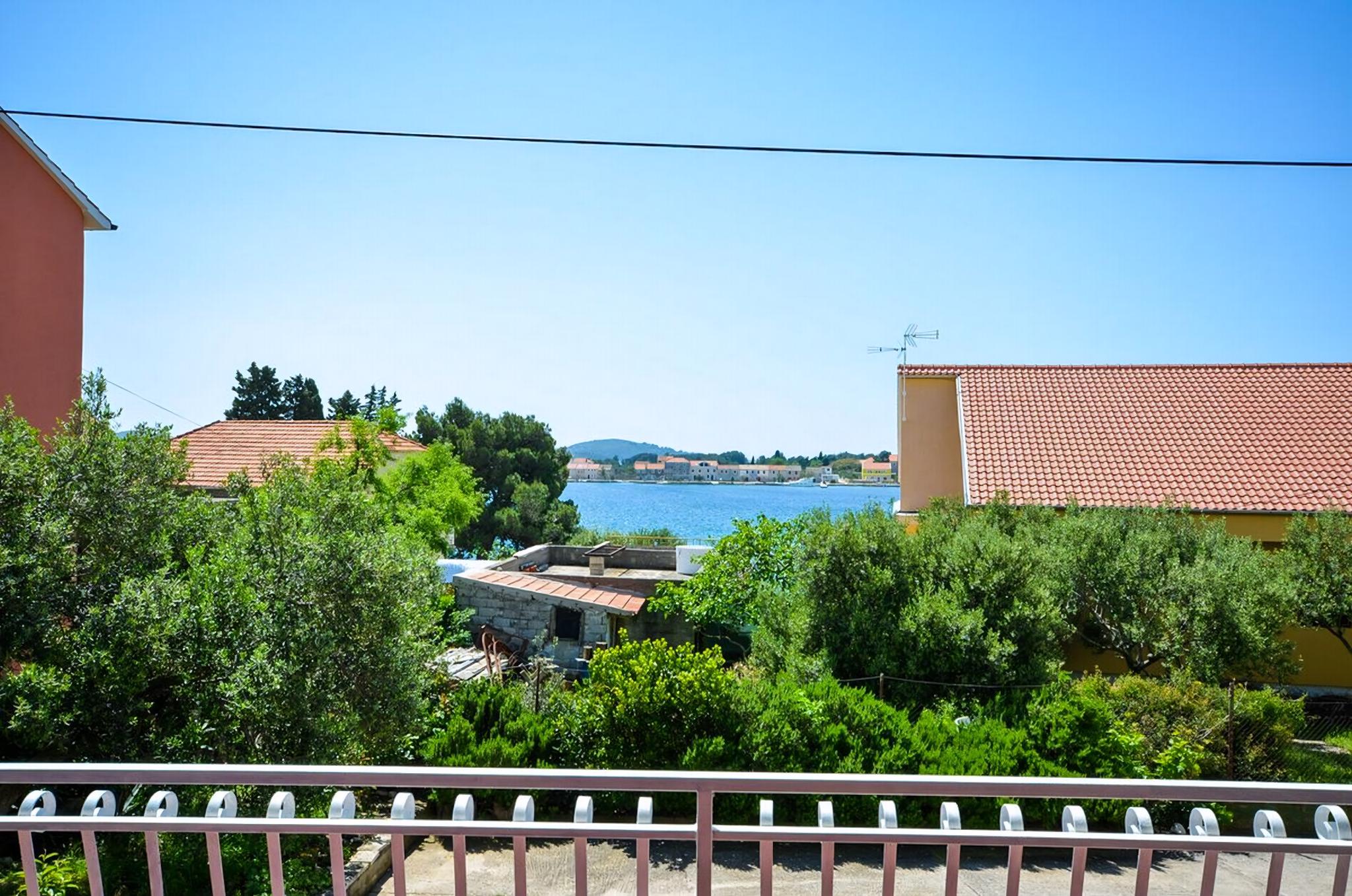 Vakantiehuis in Brodarica (Kroatië) 2 honden zijn welkom