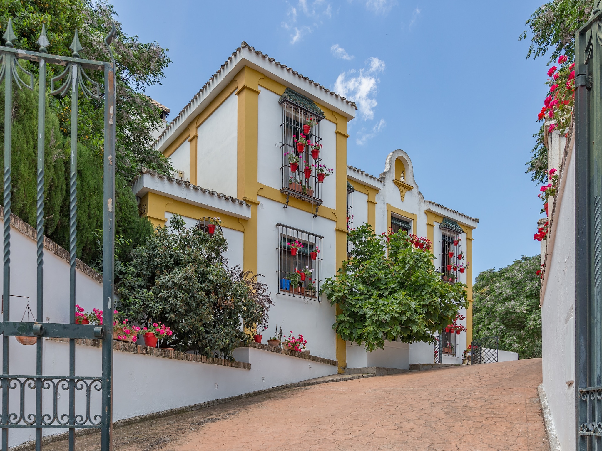 Villa In Priego With Pool Near Sierras Subbéticas - Spain