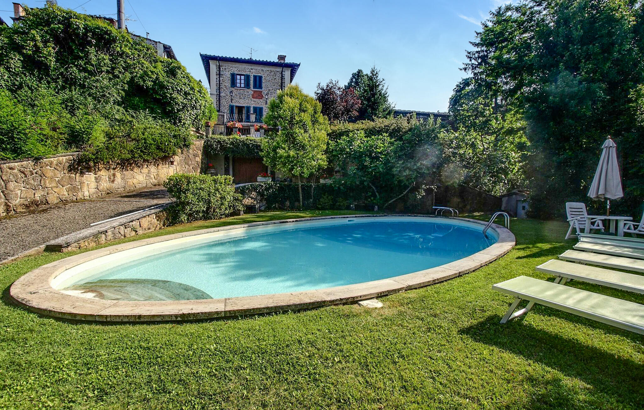 Huis 5 slaapkamers, met zwembad