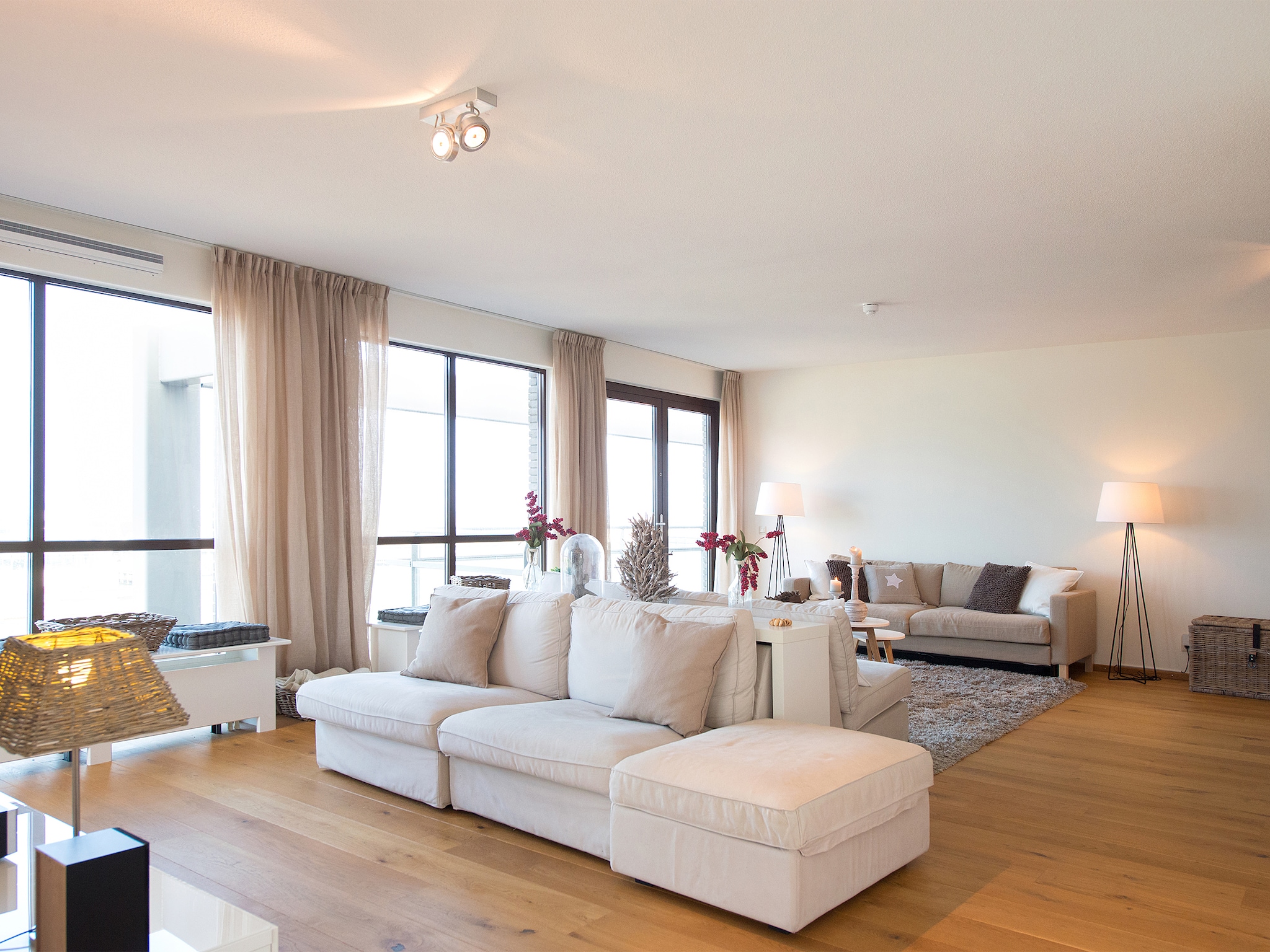 Spacious Modern Apartment In Scheveningen - The Hague