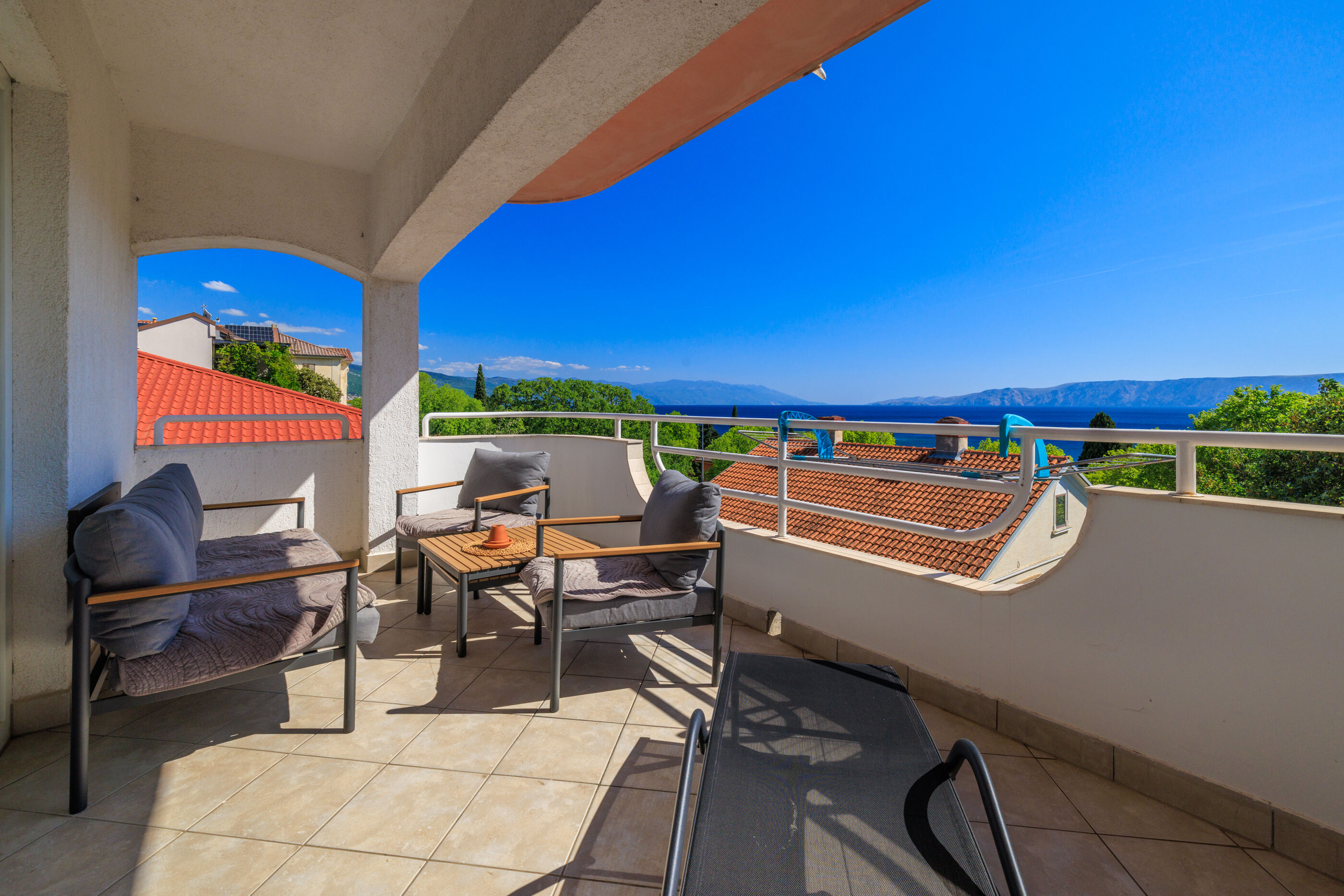 Ferienhaus in Novi Vinodolski (Crikvenica) (Kroatien) und 2 Hunde erlaubt