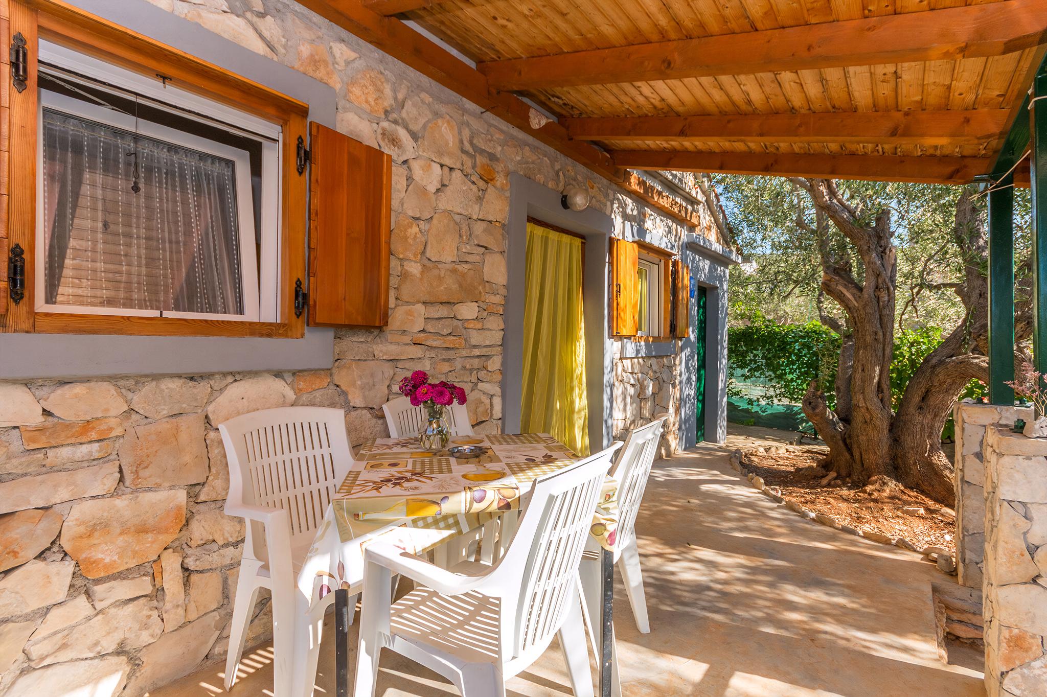 Ferienhaus in Tkon - island Pasman (Kroatien) und 2 Hunde erlaubt