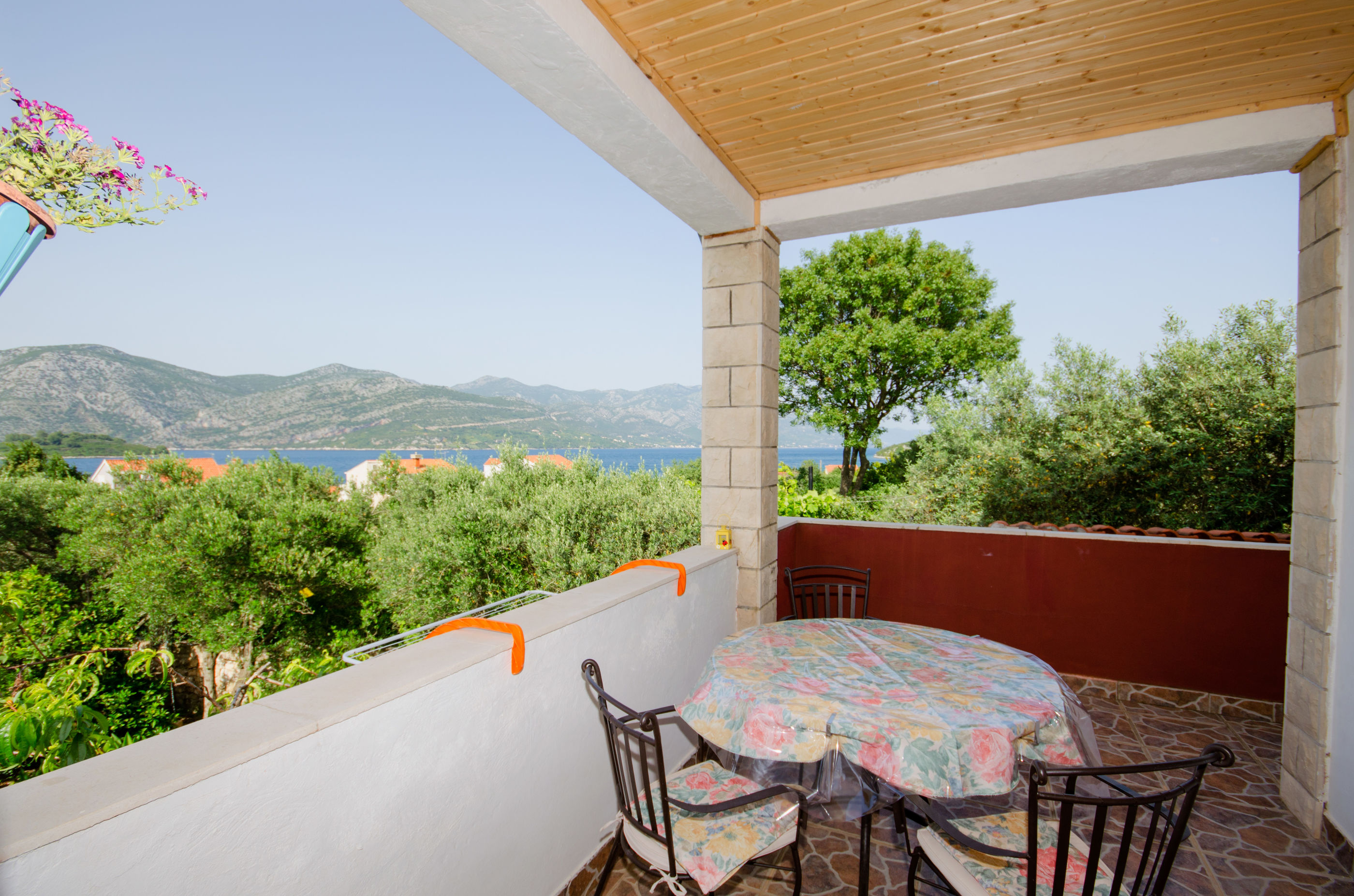 Ferienhaus in Kneža (Kroatien) und 2 Hunde erlaubt