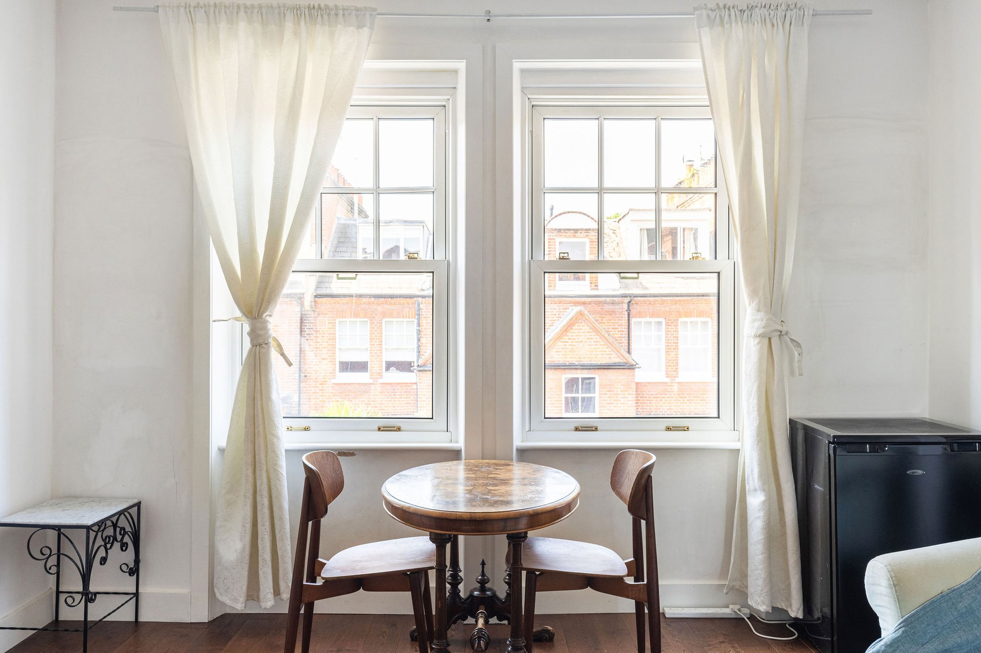 GuestReady - Charming Kensington Flat in flat 4, 34 Avonmore Road, London W14 8RS, UK W14 8RU - Property image 14 - VivreStays