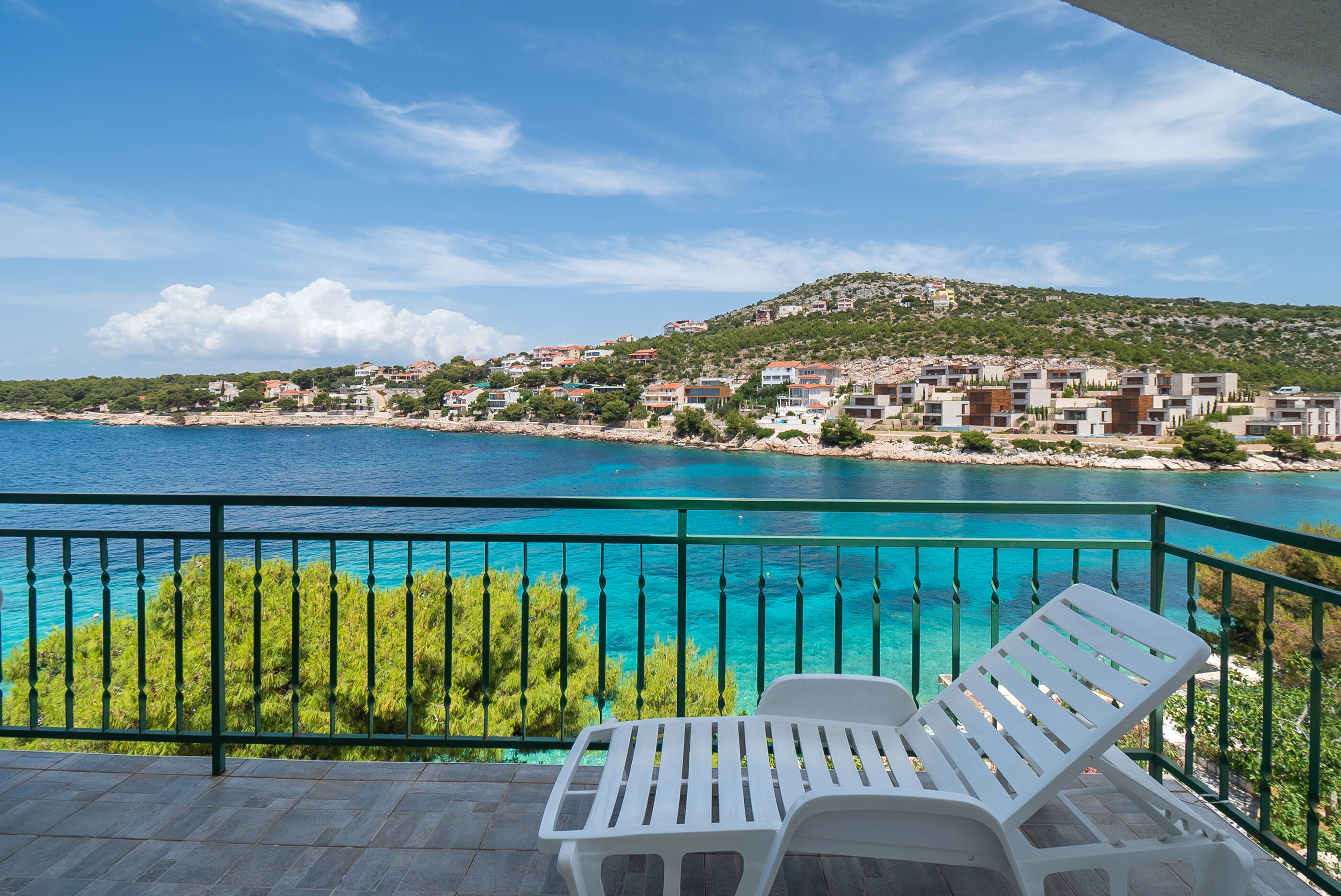 Ferienhaus in Bilo (Primosten) (Kroatien) und 2 Hunde erlaubt