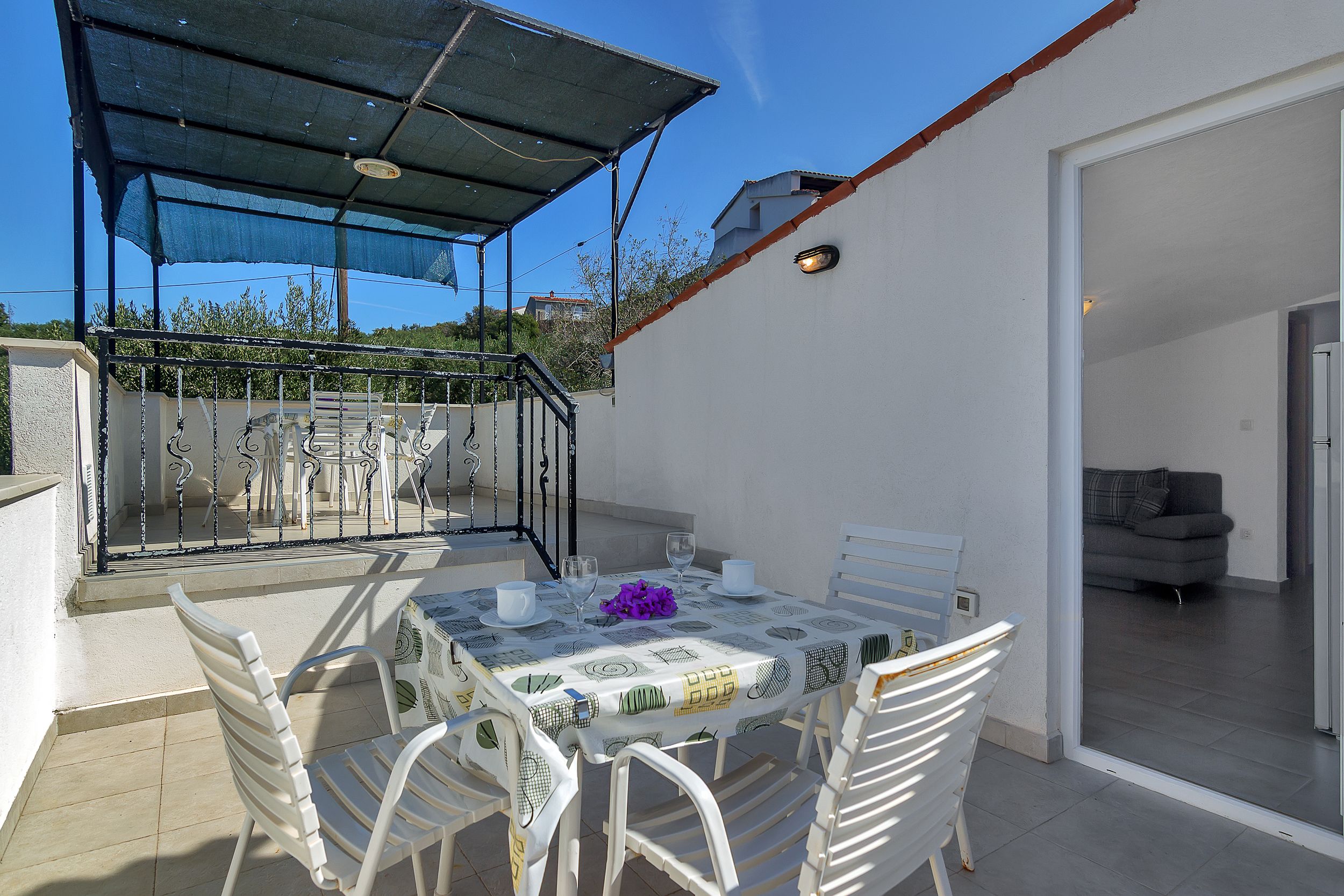 Vakantiehuis in Gdinj - island Hvar (Kroatië) 2 honden zijn welkom
