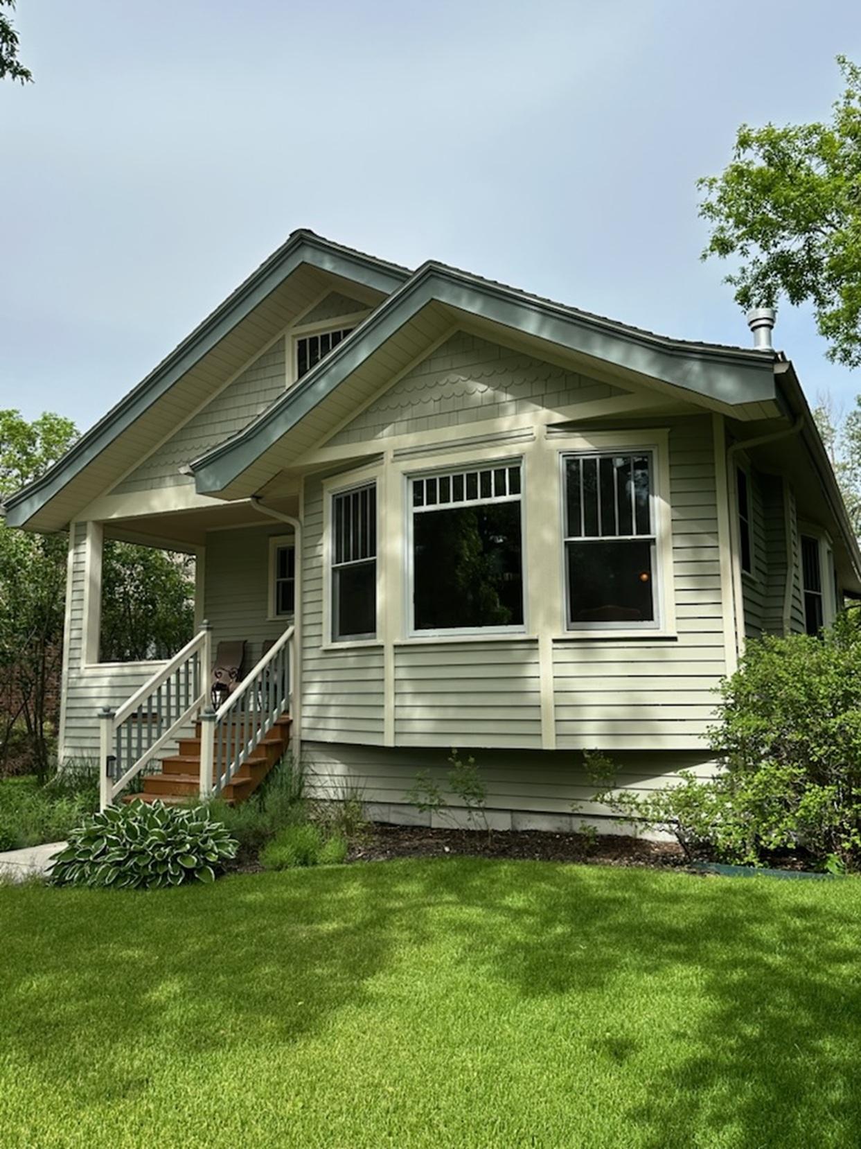 Charming Haven With Scenic Creek Access - Cozy And Inviting Retreat - Bozeman
