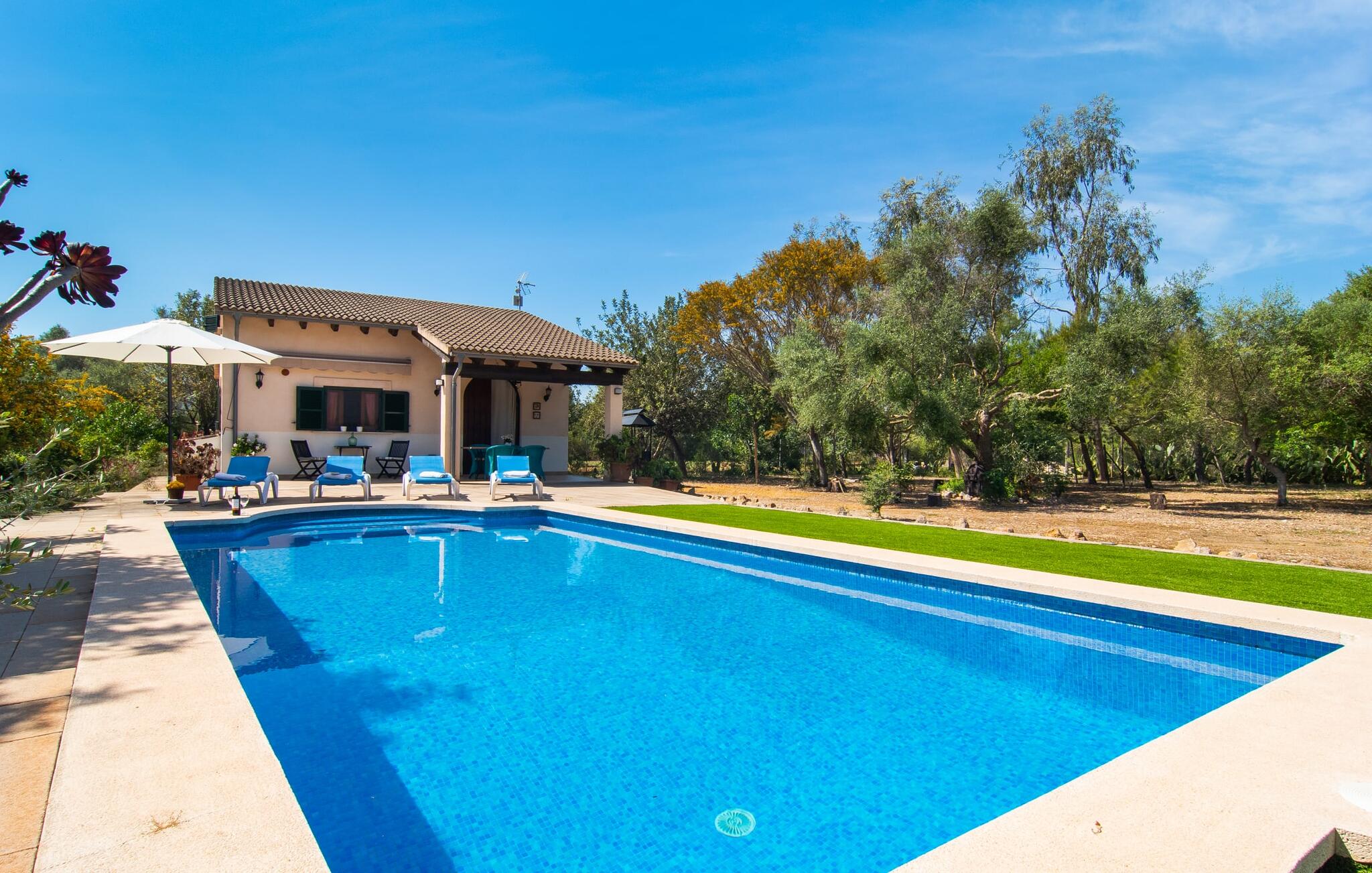 Huis 2 slaapkamers, met zwembad