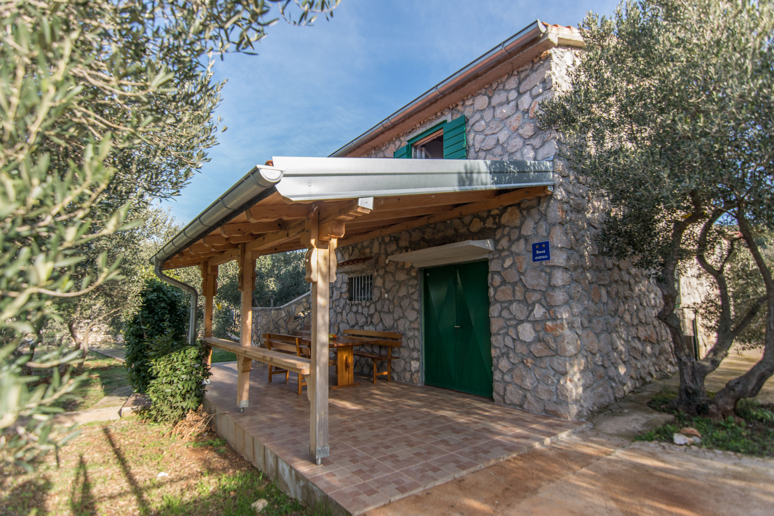 Ferienhaus in Tkon - island Pasman (Kroatien) und 2 Hunde erlaubt