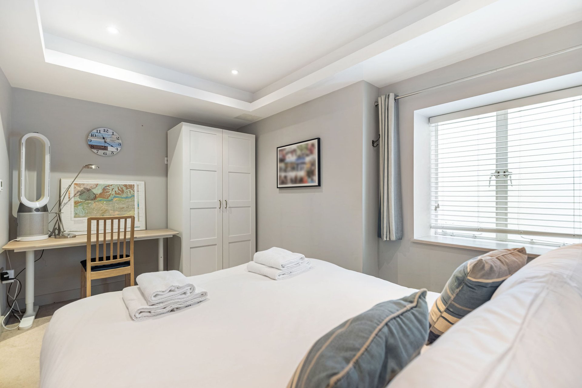 GuestReady - Charming 2bed with Patio in Putney in 23 Brandlehow Road, London SW15 2ED, UK, London, United Kingdom - Property image 6 - VivreStays