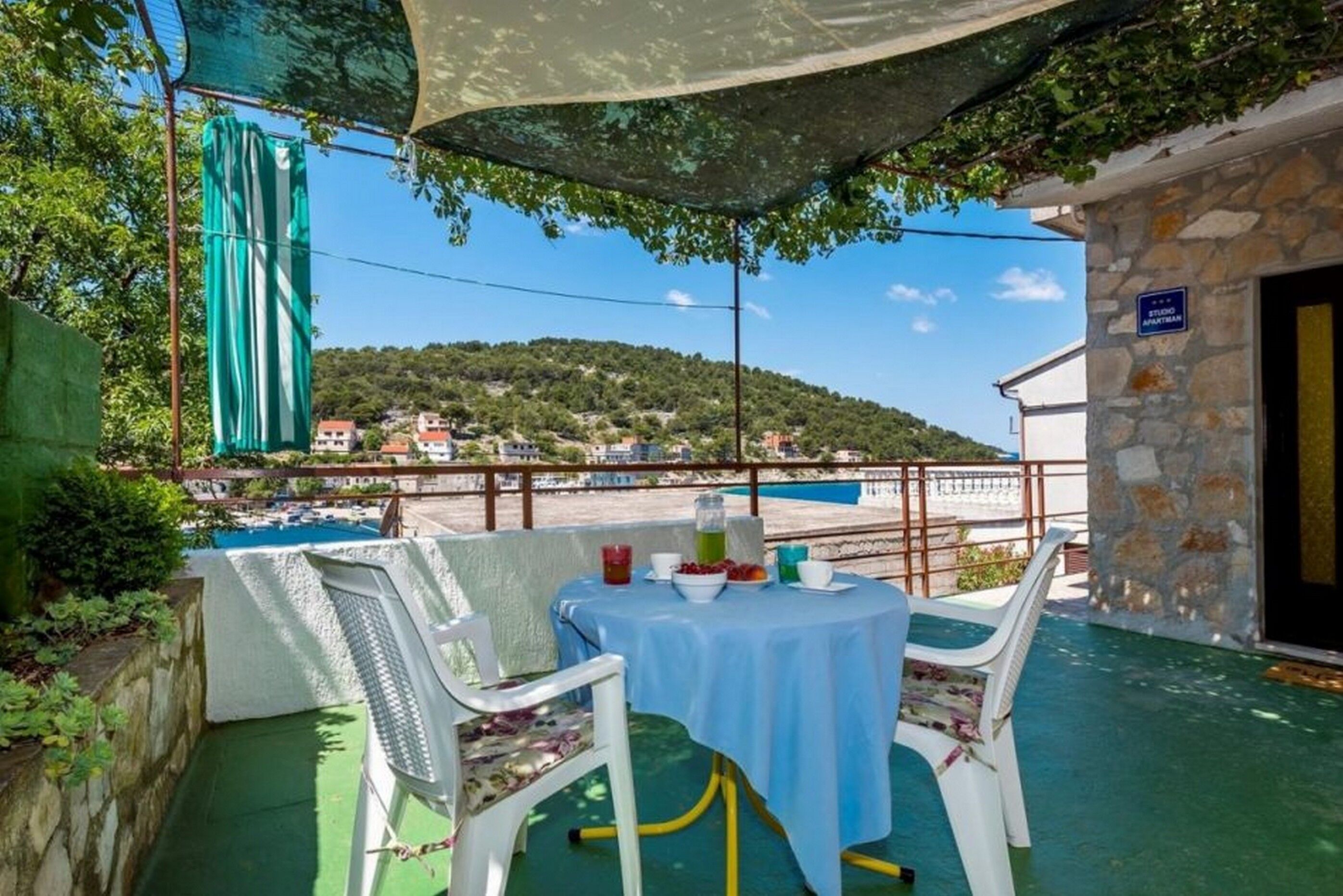 Ferienhaus in Zirje - island Zirje (Kroatien) und 2 Hunde erlaubt