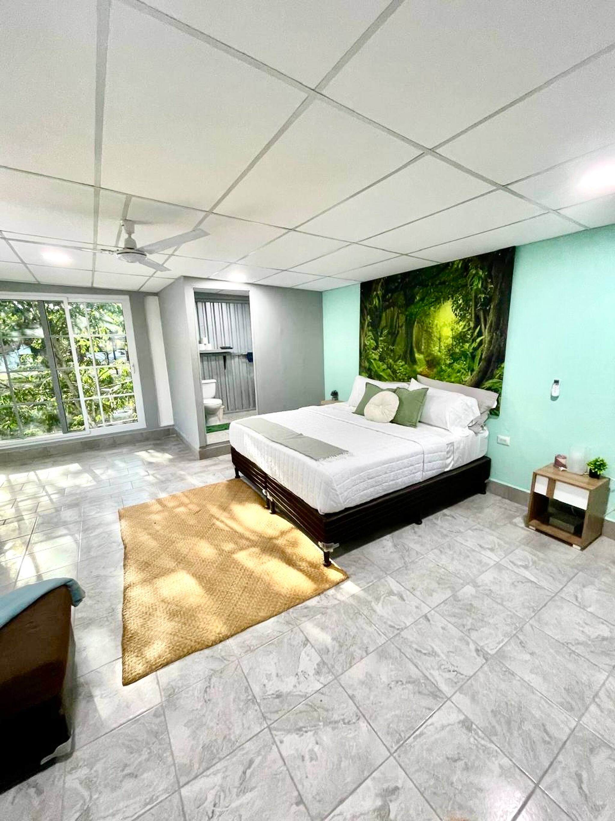 House 3 bedrooms, with garden