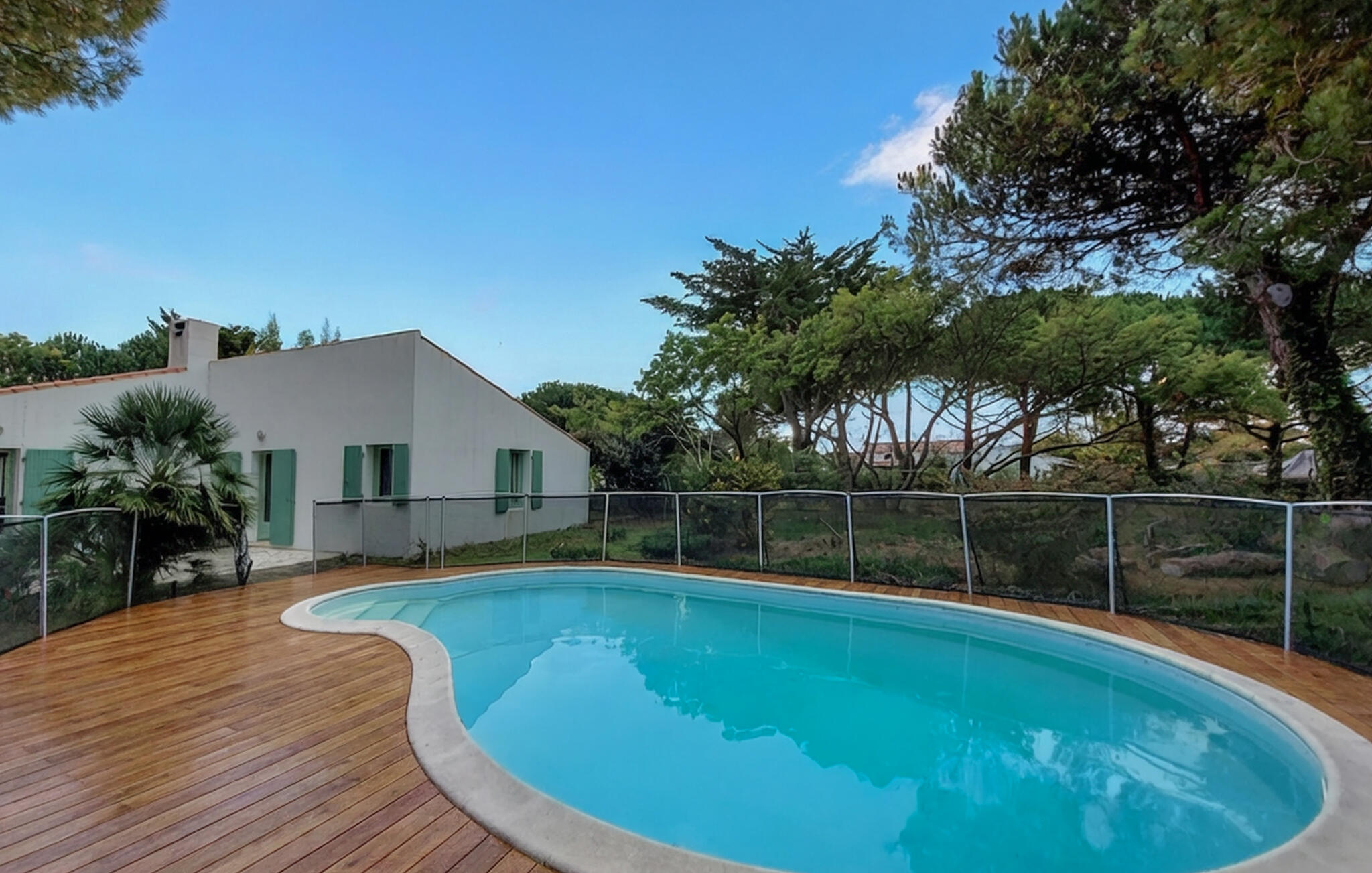 Huis 4 slaapkamers, met zwembad