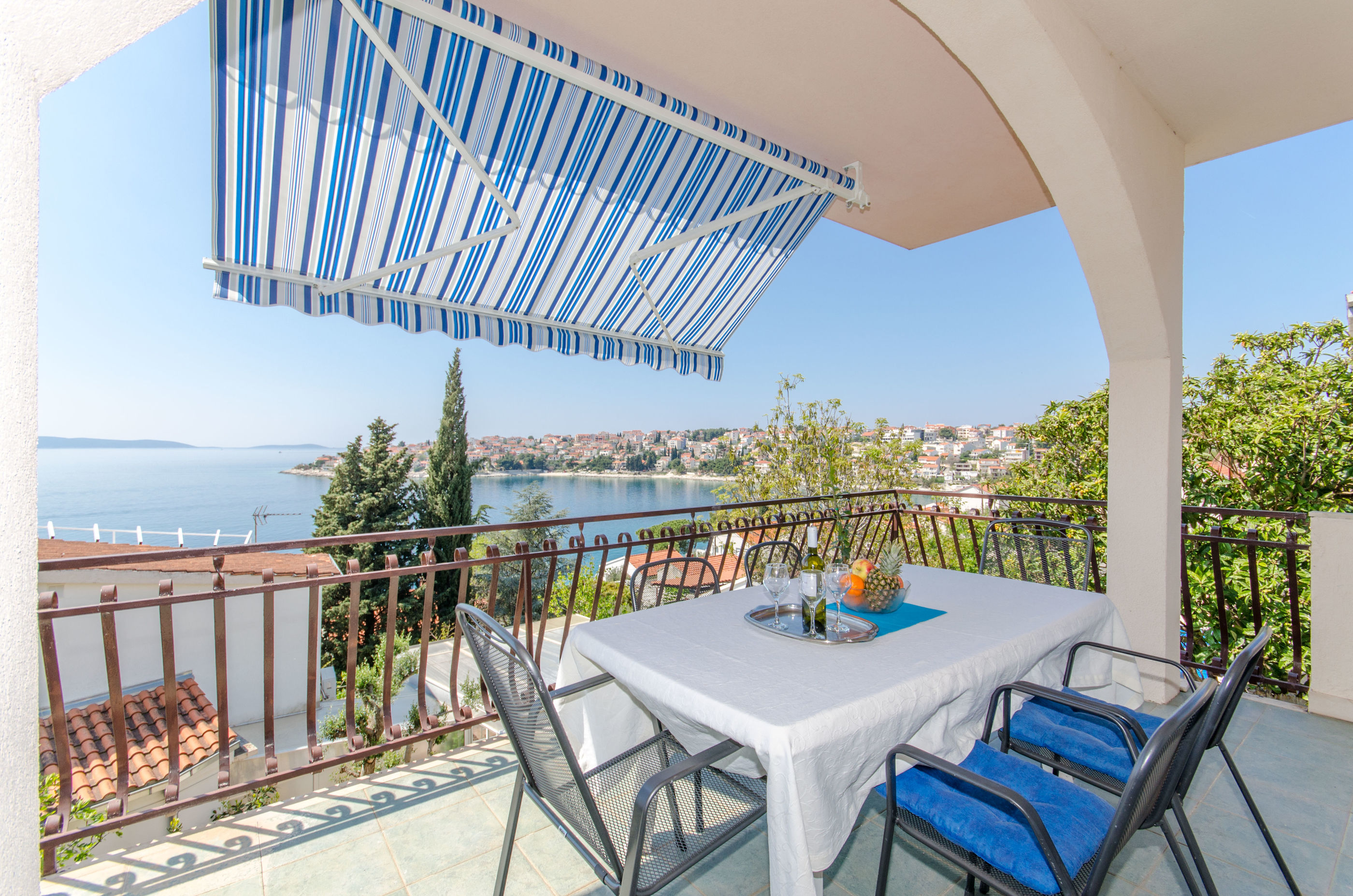 Vakantiehuis in Okrug Gornji (Ciovo) (Kroatië) 2 honden zijn welkom