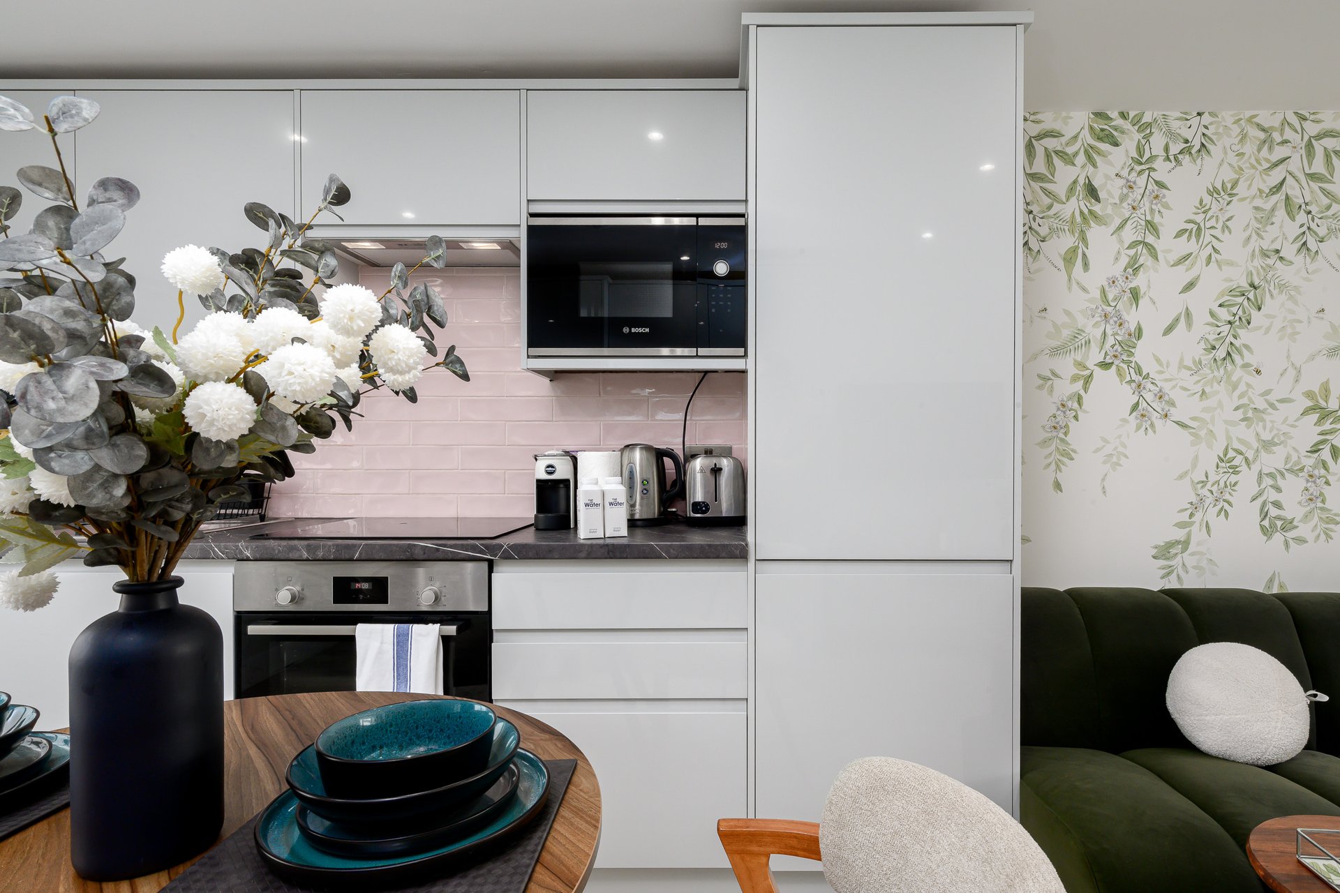 GuestReady - Stylish 1bed near Wembley Stadium in 8 Perimeade Road, Perivale, Greenford UB6 7AR, UK UB6 7AR - Property image 25 - VivreStays