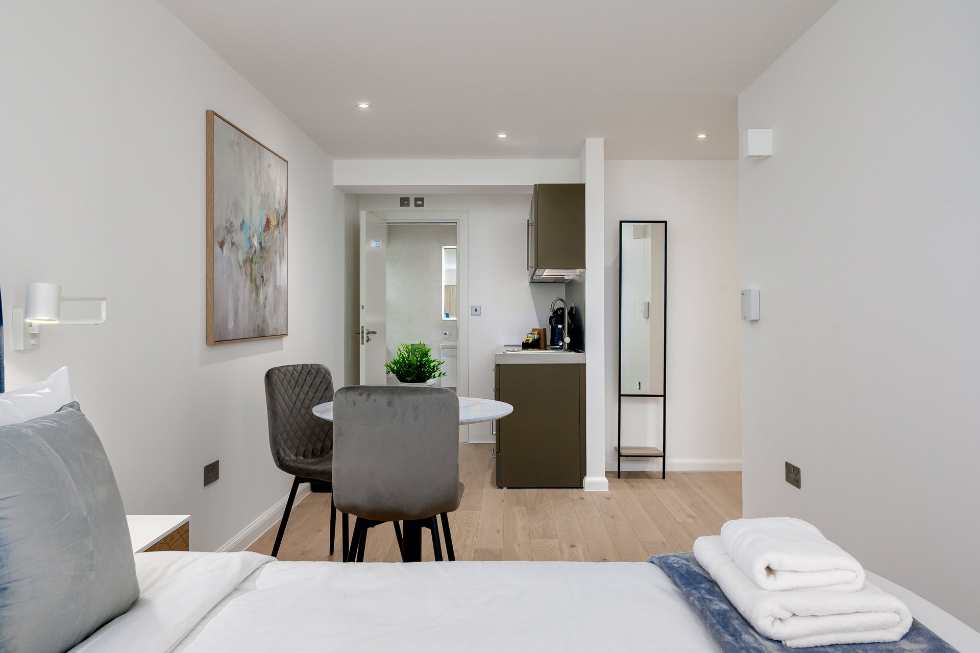 GuestReady - A great escape in Greenwich in 40 Stockwell Street, London SE10 8EY, UK, London, United Kingdom - Property image 2 - VivreStays