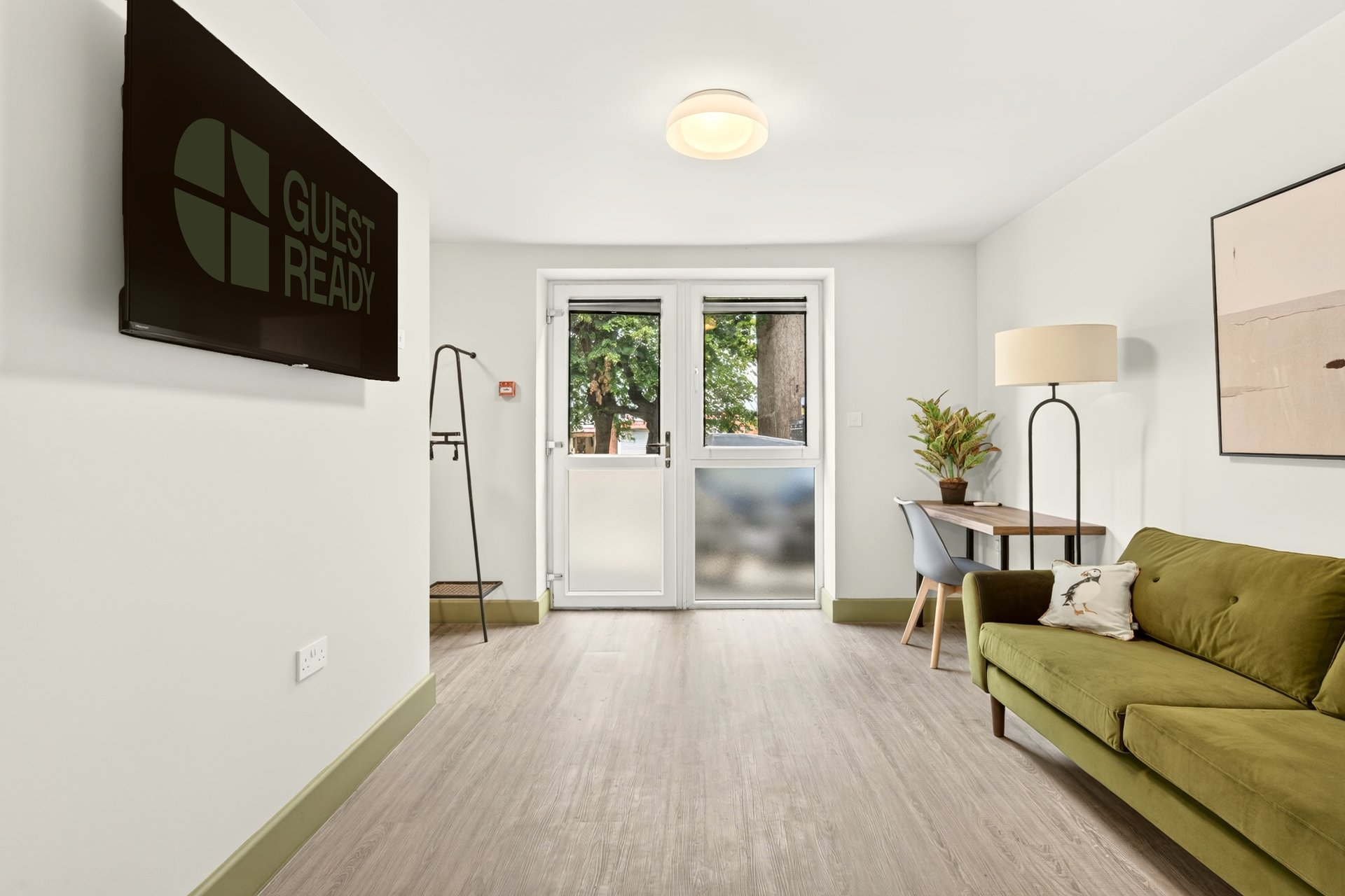 GuestReady - Stylish 1bed w Full Kitchen in Harrow in 10a Masons Avenue, Harrow HA3 5AP, UK HA3 5AP - Property image 6 - VivreStays