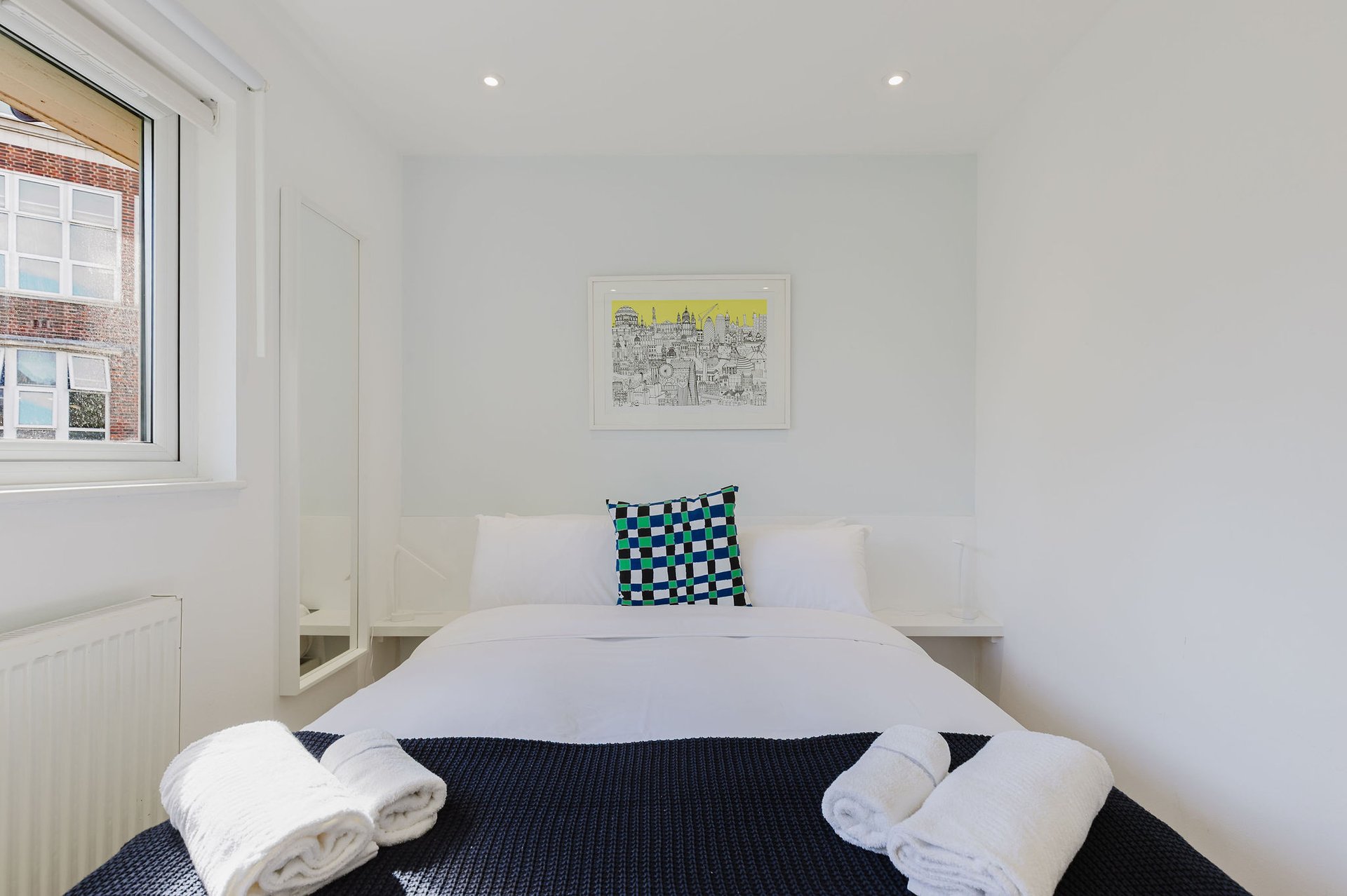 GuestReady - Modern 2bed with Garden in Southwark in 58 Henley Drive, London SE1 3AR, UK, London, United Kingdom - Property image 20 - VivreStays