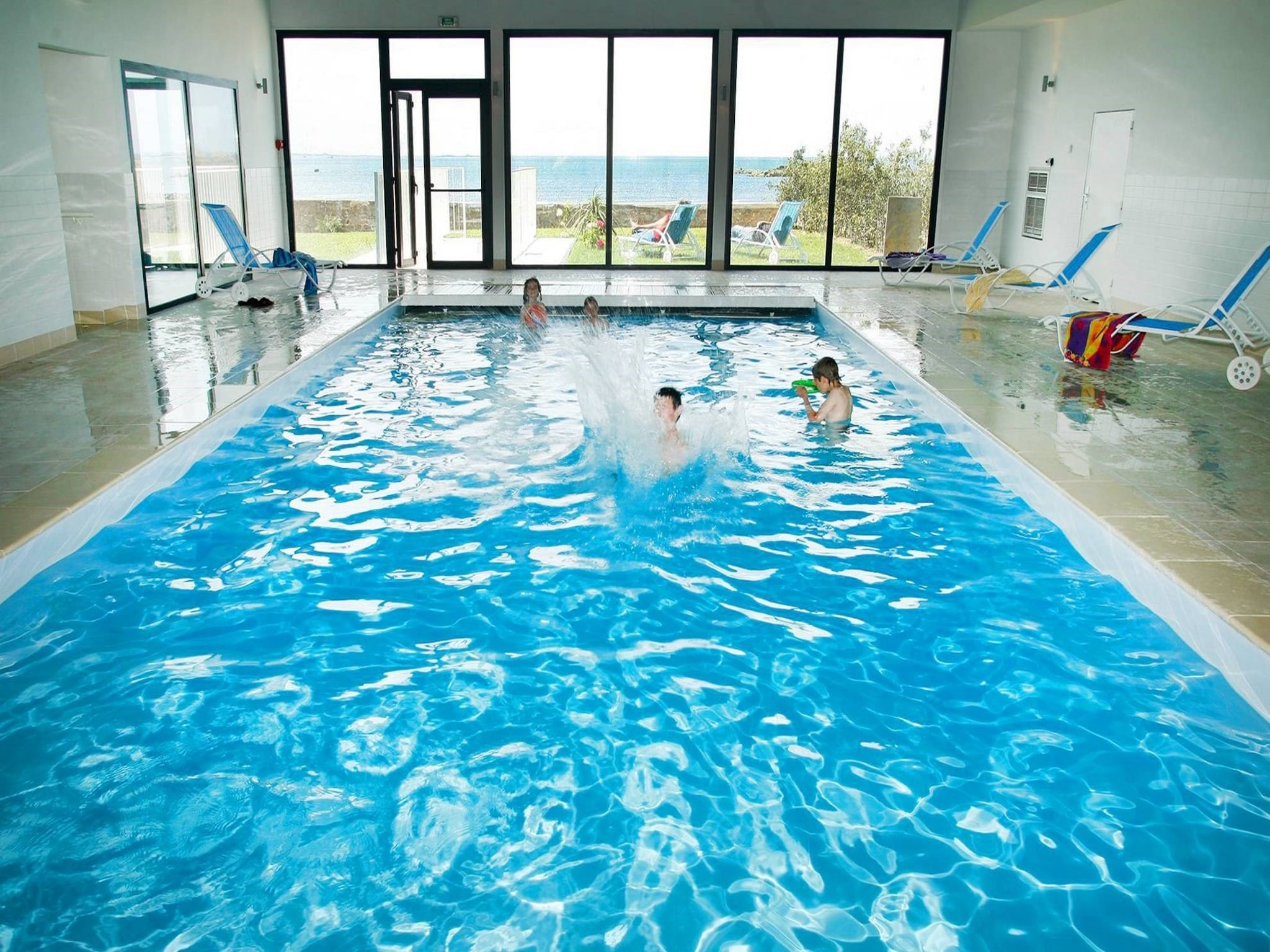 Apartment In Plougasnou With Stunning Sea Views - Plougasnou
