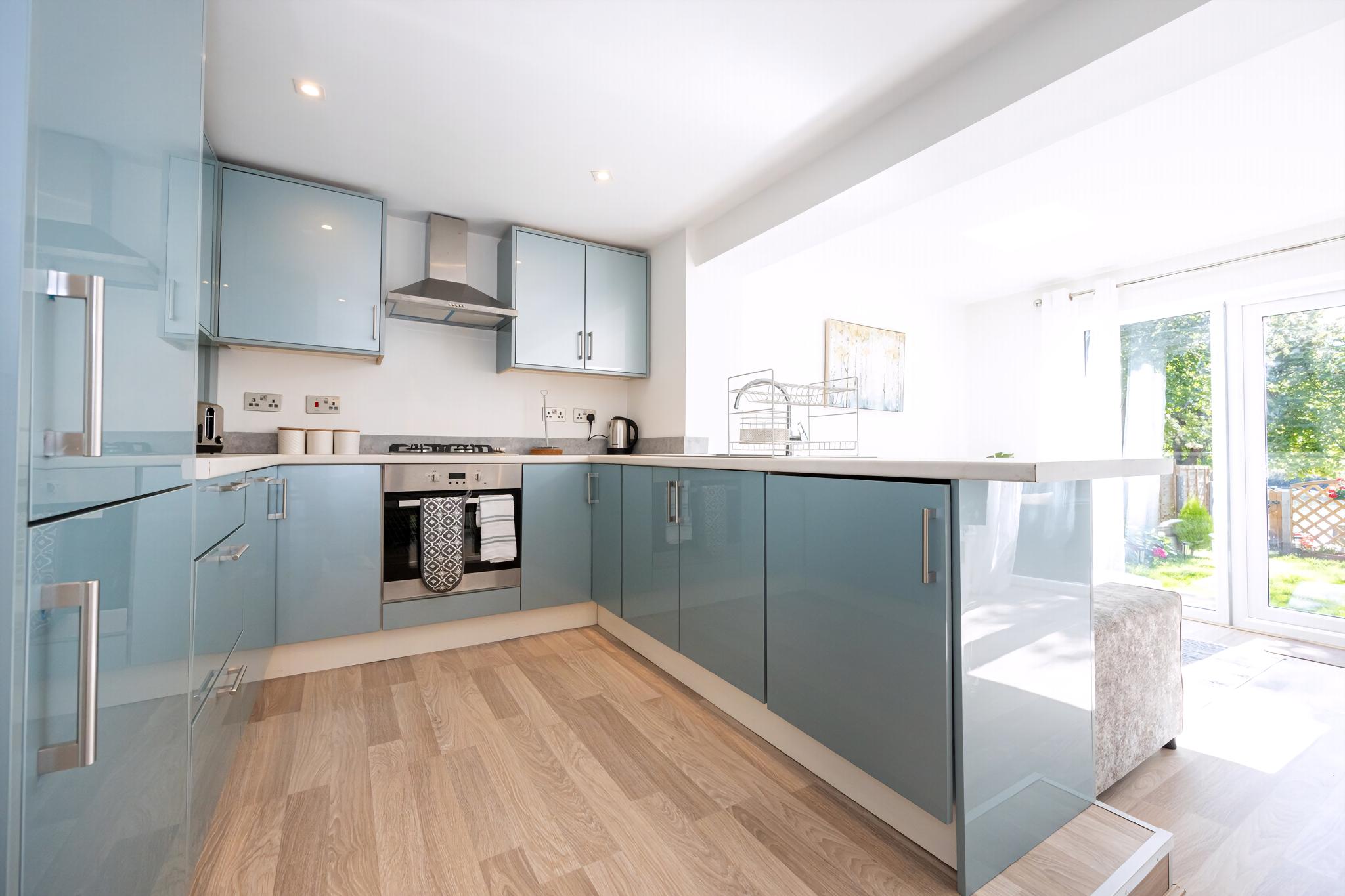 GuestReady - A Haven by the River in 45 Langland Drive, Eccles, Manchester, UK M30 7NJ - Property image 24 - VivreStays