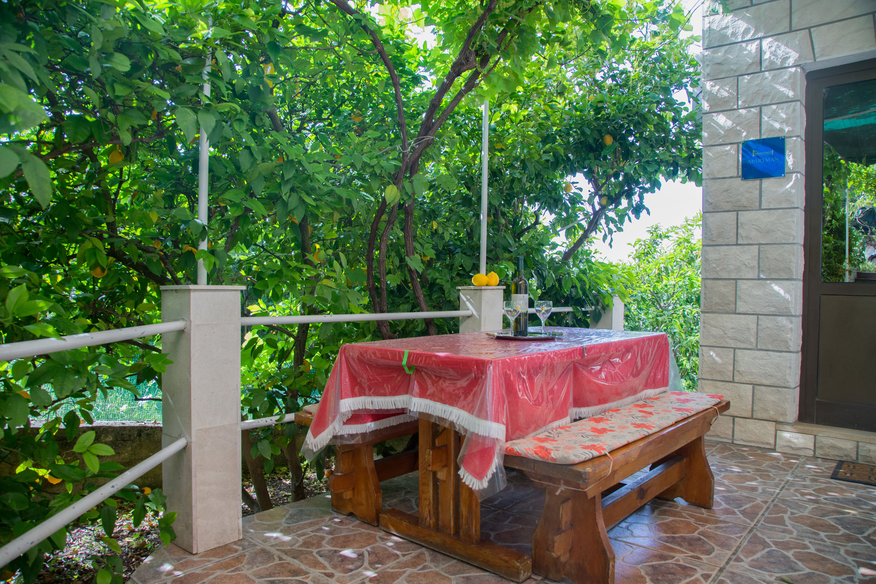 Ferienhaus in Kneža (Kroatien) und 2 Hunde erlaubt