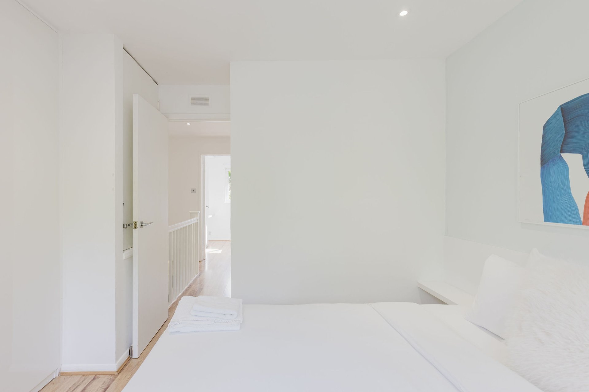 GuestReady - Modern 2bed with Garden in Southwark in 58 Henley Drive, London SE1 3AR, UK, London, United Kingdom - Property image 26 - VivreStays