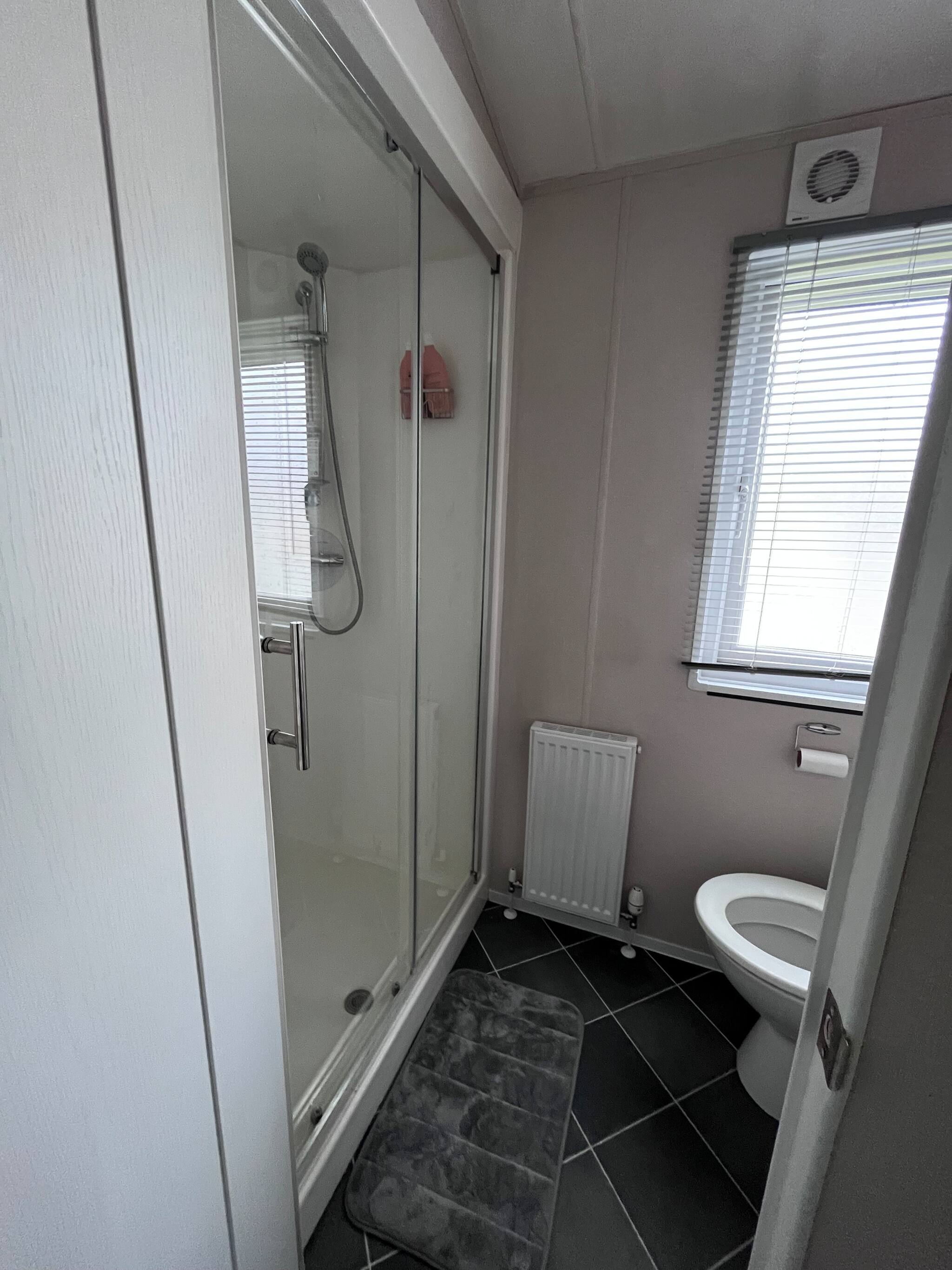 Chalet 2 bedrooms, with pool