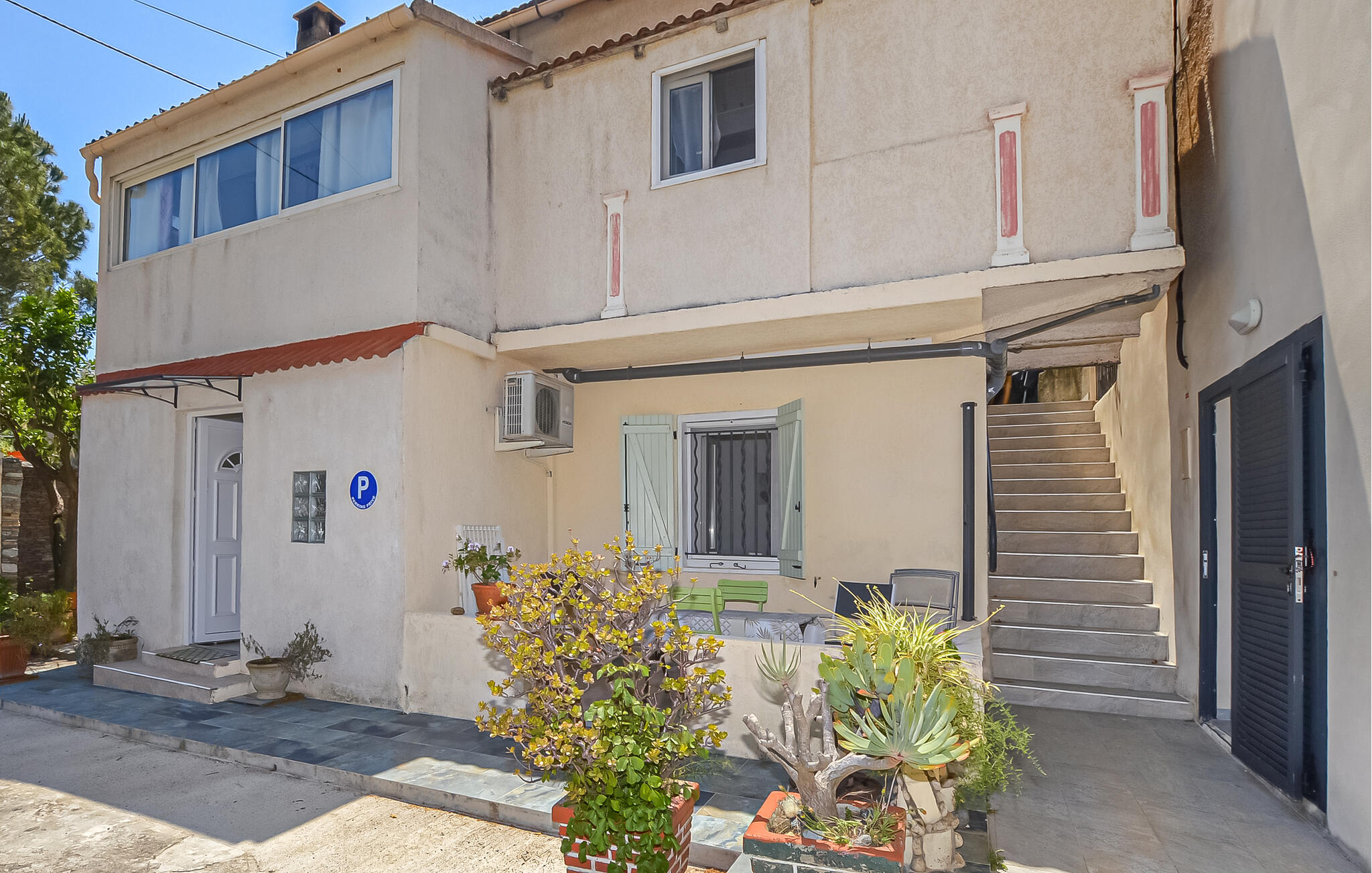 Appartamento 1 camera, con parcheggio