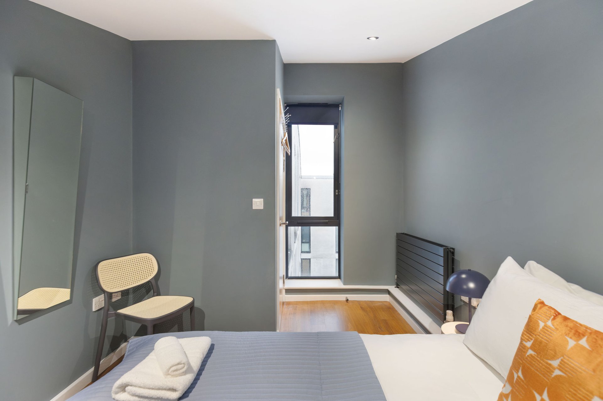 Stylish Hoxton Duplex   Perfect for Couples   Small Groups in flat 14, 22 Westland Place, London N1 7JR, UK, London, United Kingdom - Property image 19 - VivreStays
